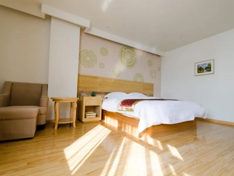 GreenTree Inn Jiangsu Suzhou North Zhongshan Road Weiye Yingchun Plaza Business Hotel