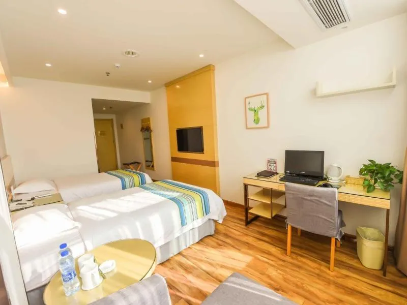 Bed in GreenTree Inn AnHui Ningguo Ningguo Avenue Business Hotel