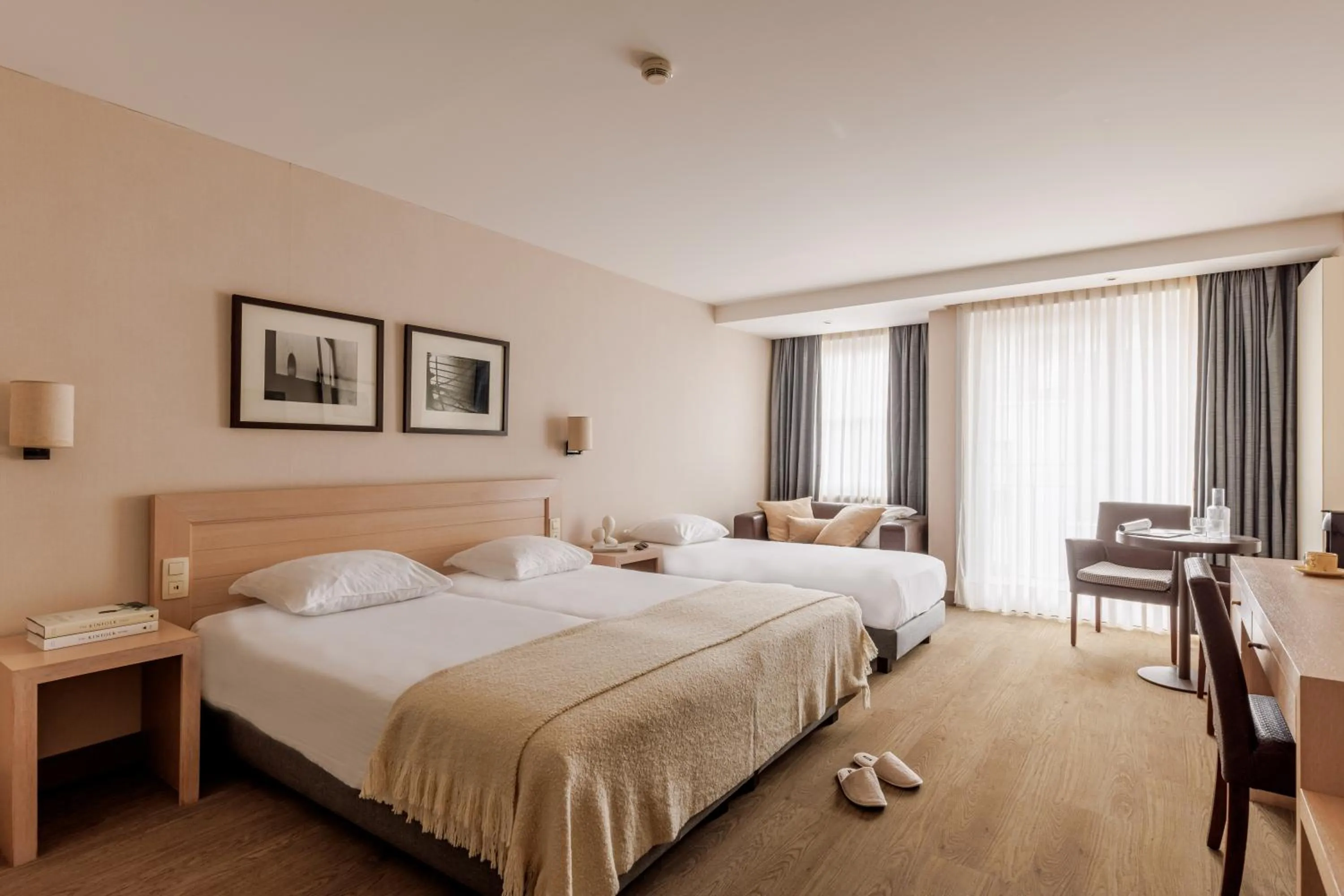 Bed in Hotel Aazaert by WP Hotels