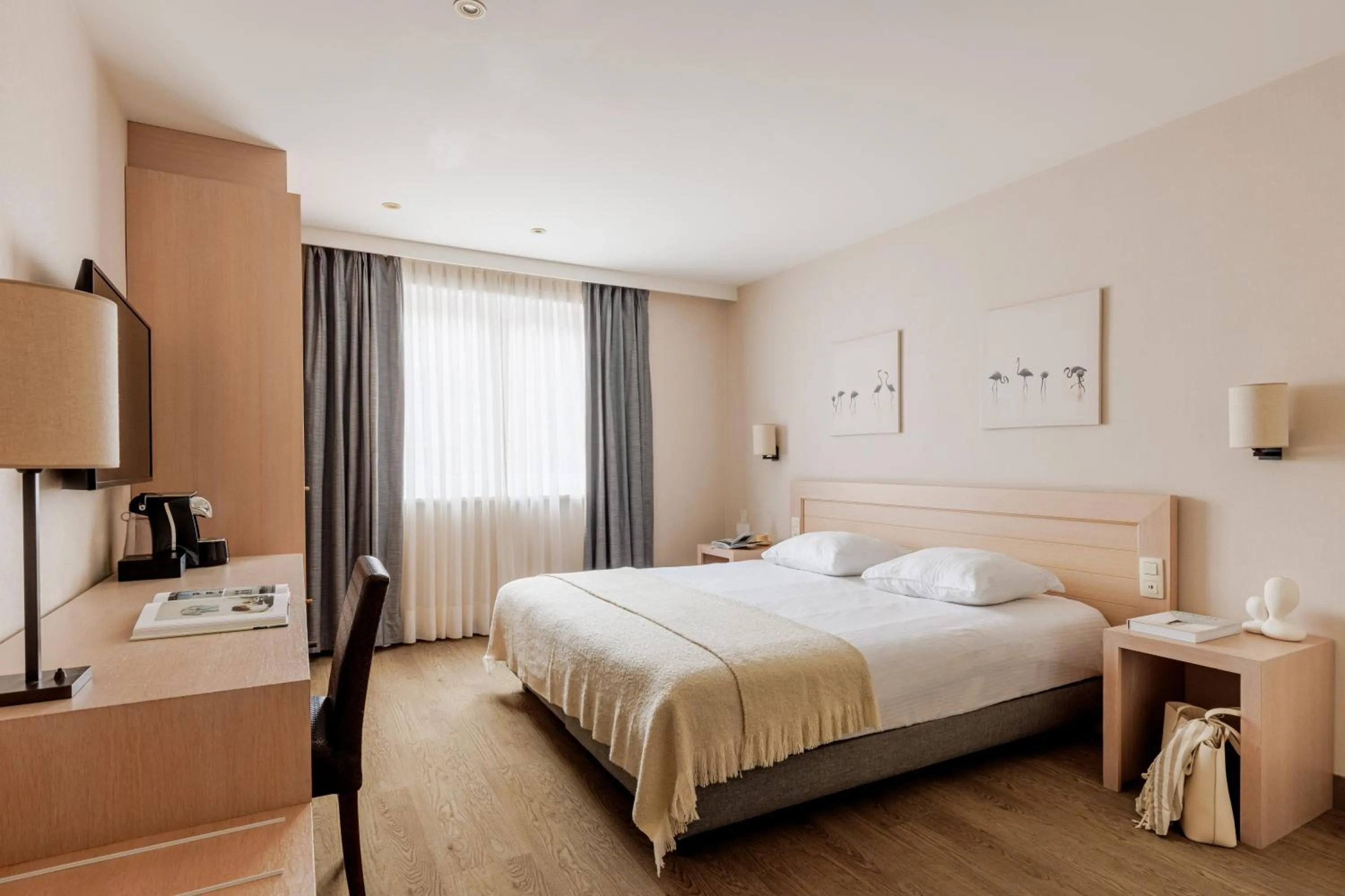 Bed in Hotel Aazaert by WP Hotels