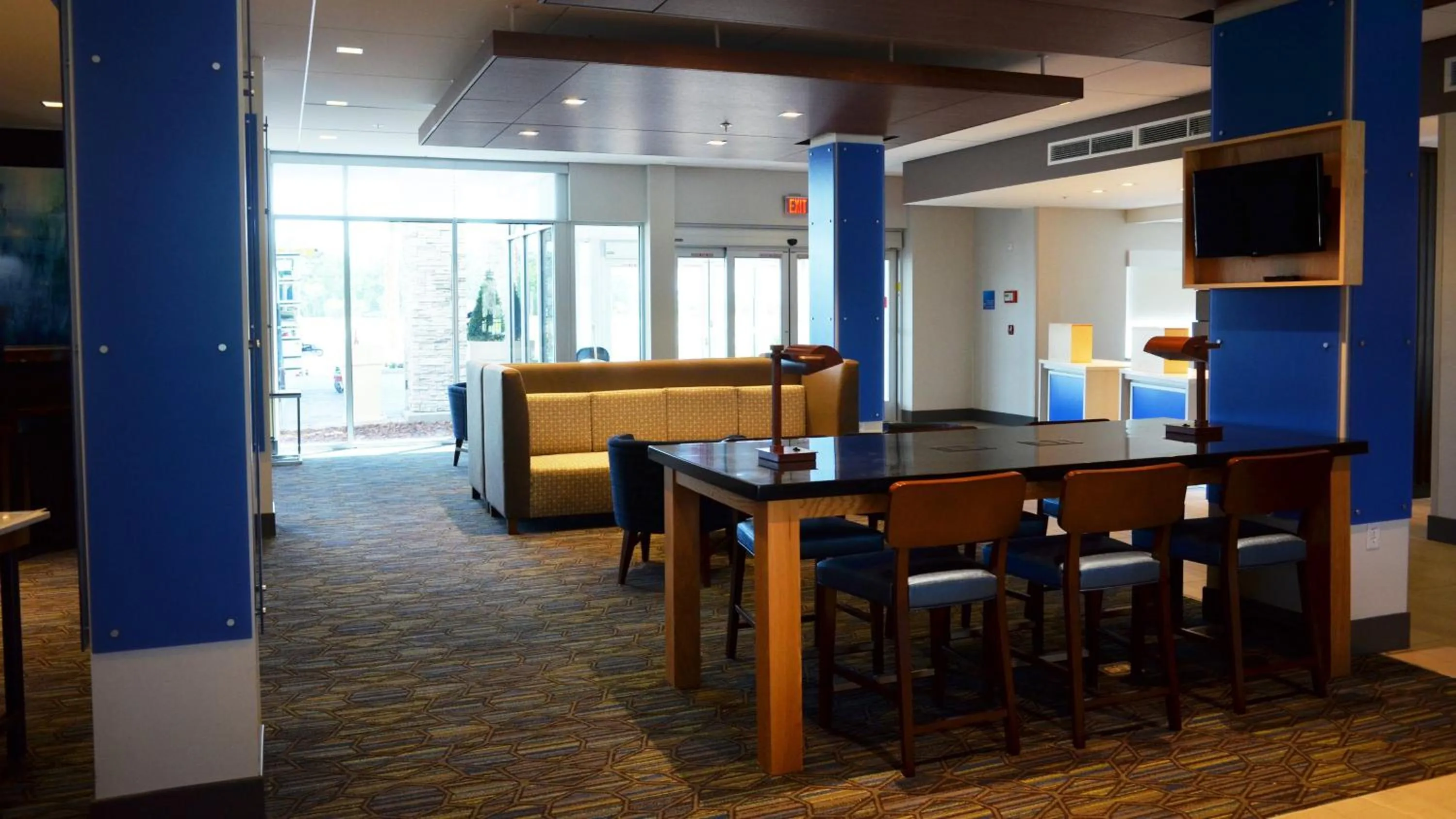 Property building in Holiday Inn Express & Suites - Jacksonville W - I295 and I10 by IHG