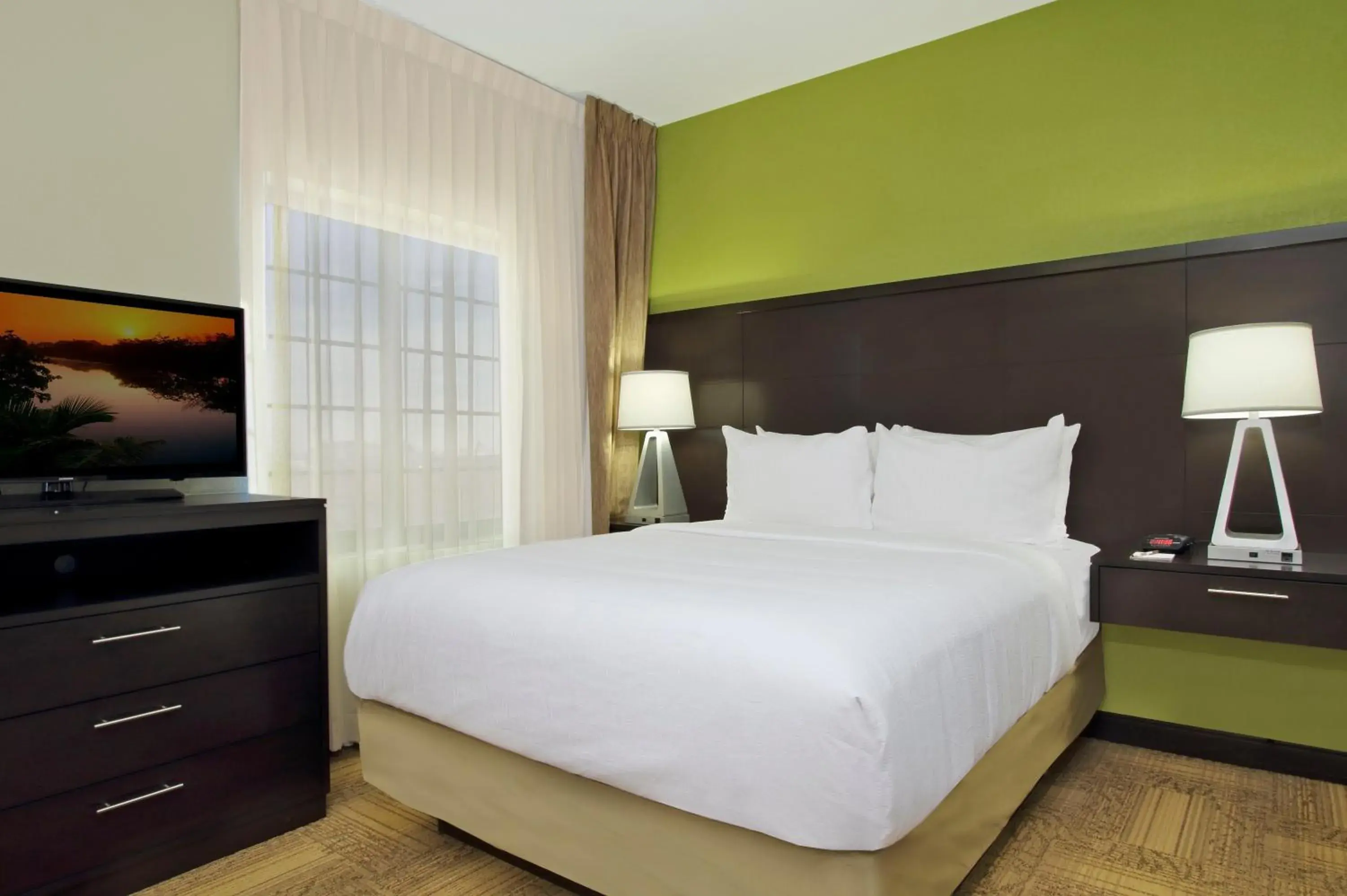 Queen Studio - Disability Access in Staybridge Suites - Odessa - Interstate HWY 20 by IHG Queen Studio - Disability Access in Staybridge Suites - Odessa - Interstate HWY 20 by IHG