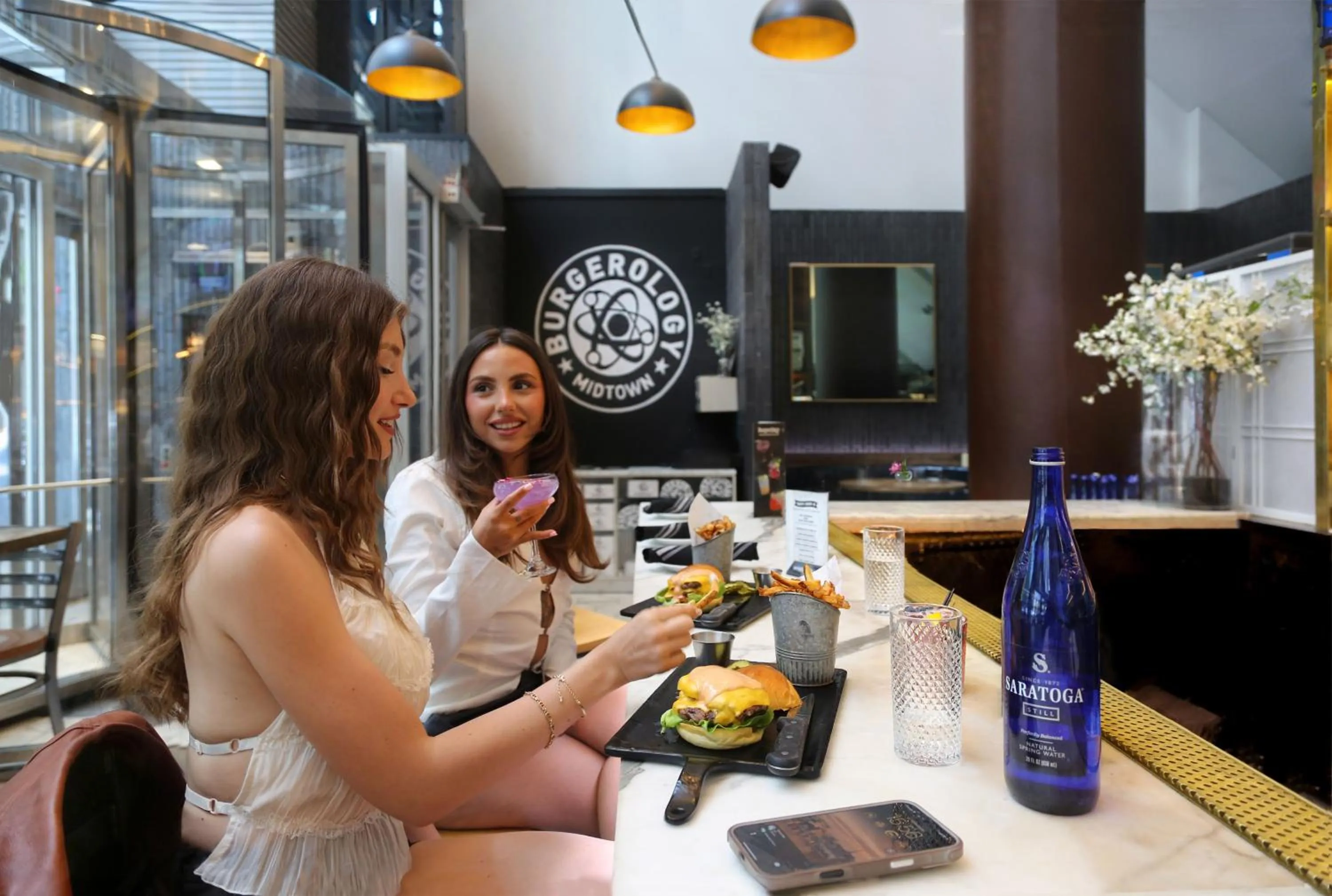 Restaurant/places to eat in Crowne Plaza HY36 Midtown Manhattan by IHG