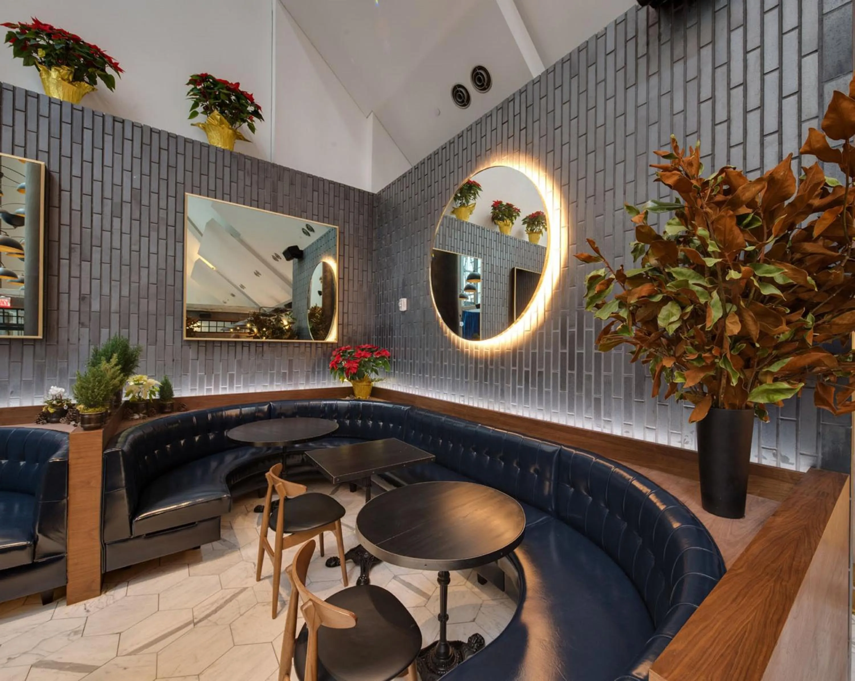 Restaurant/places to eat in Crowne Plaza HY36 Midtown Manhattan by IHG