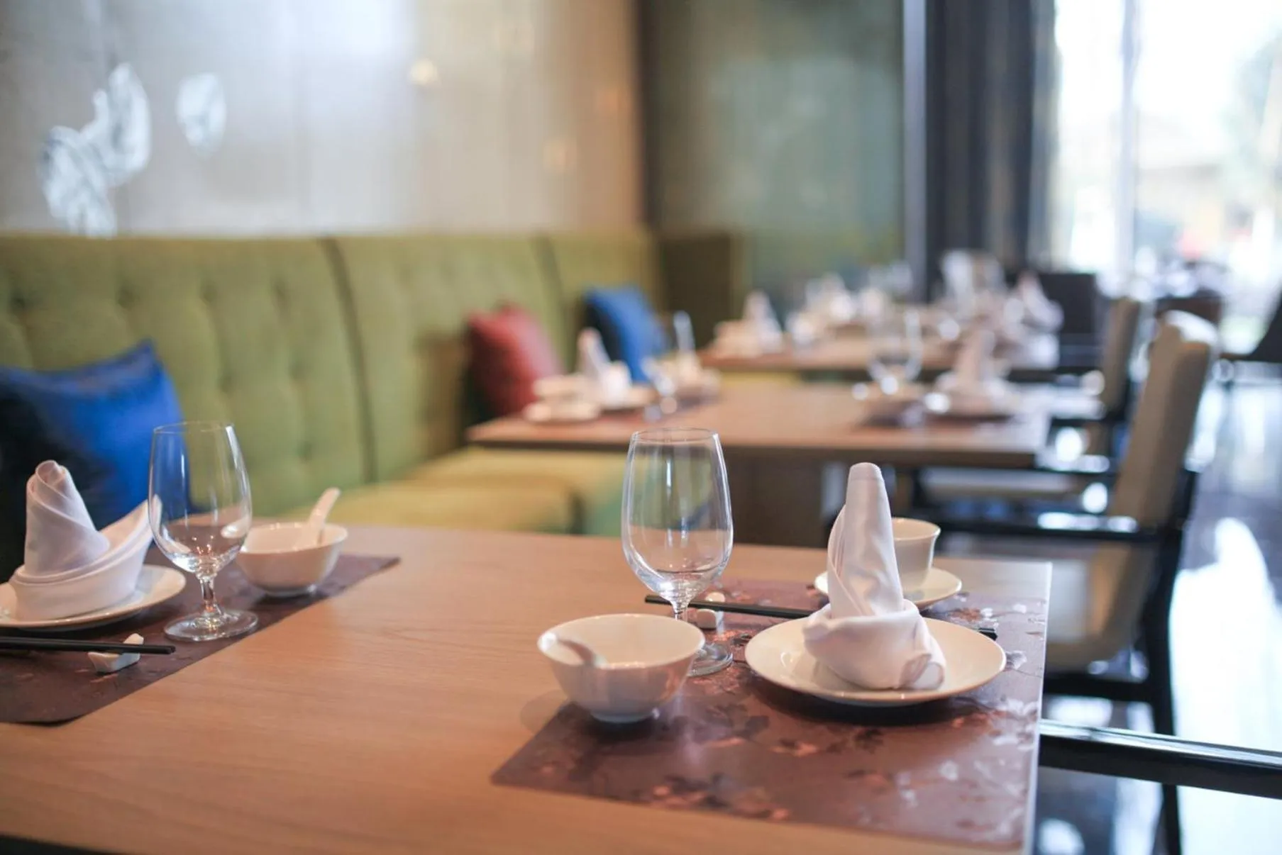 Restaurant/places to eat in Crowne Plaza Chengdu Wenjiang by IHG