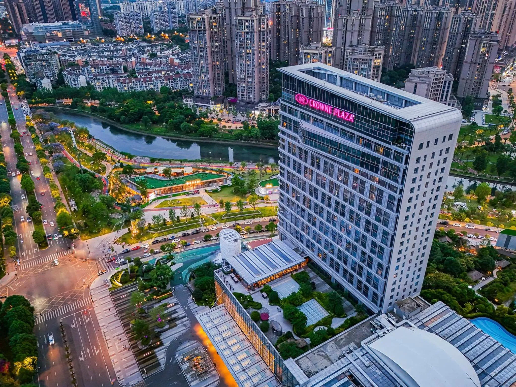 Property building in Crowne Plaza Chengdu Wenjiang by IHG
