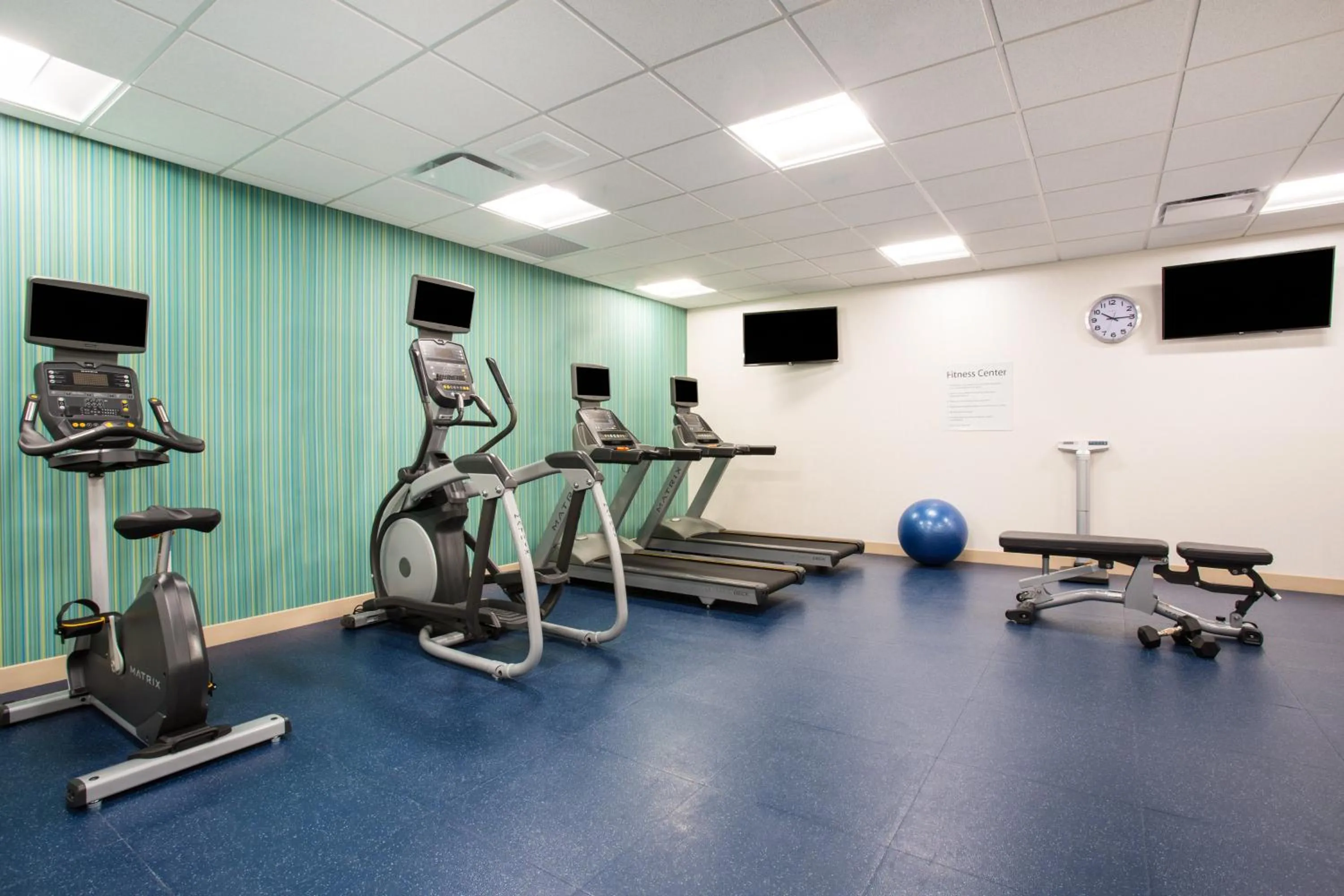 Fitness centre/facilities in Holiday Inn Express & Suites - Rapid City - Rushmore South by IHG