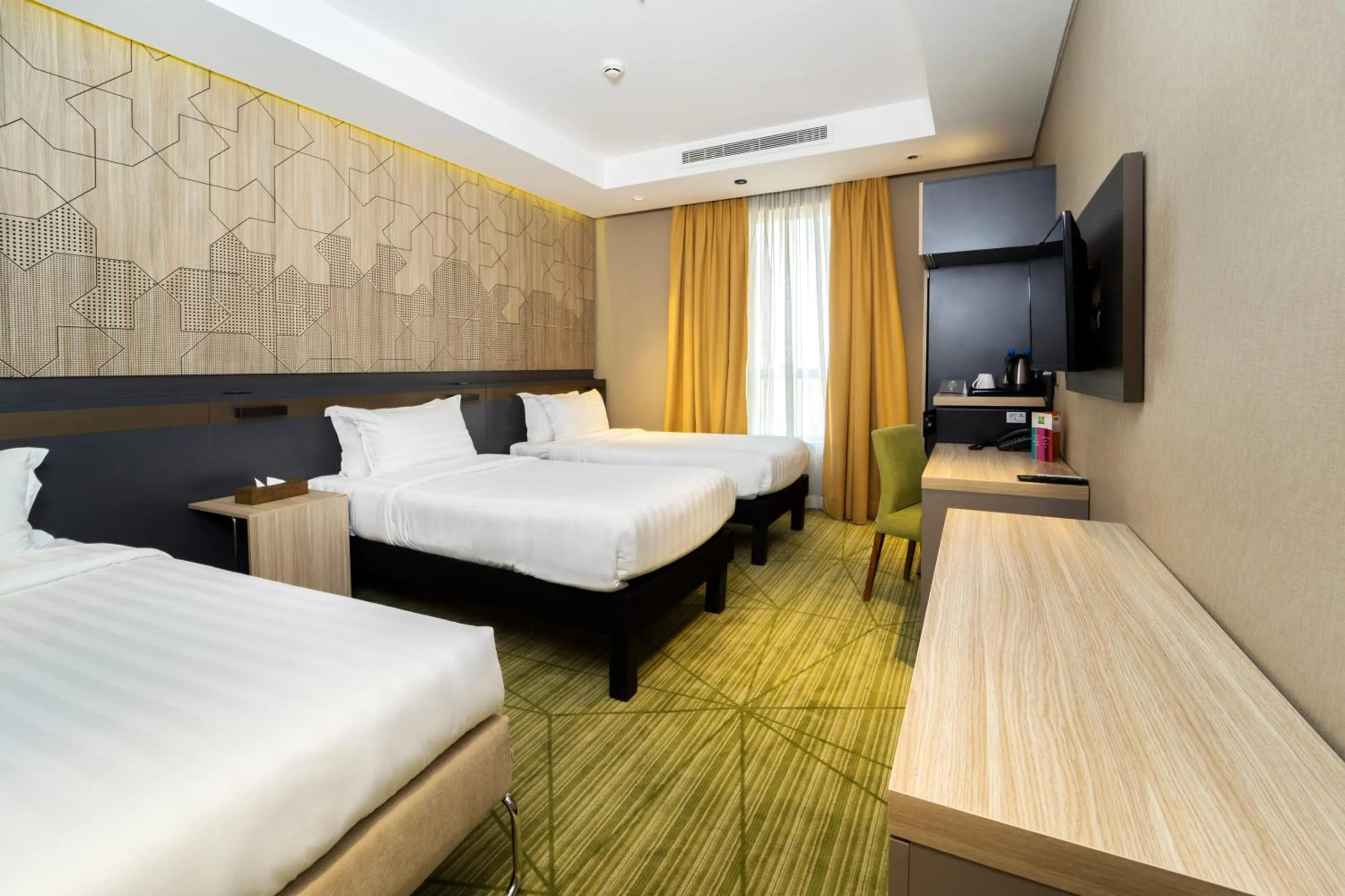 Bed in ibis Styles Makkah
