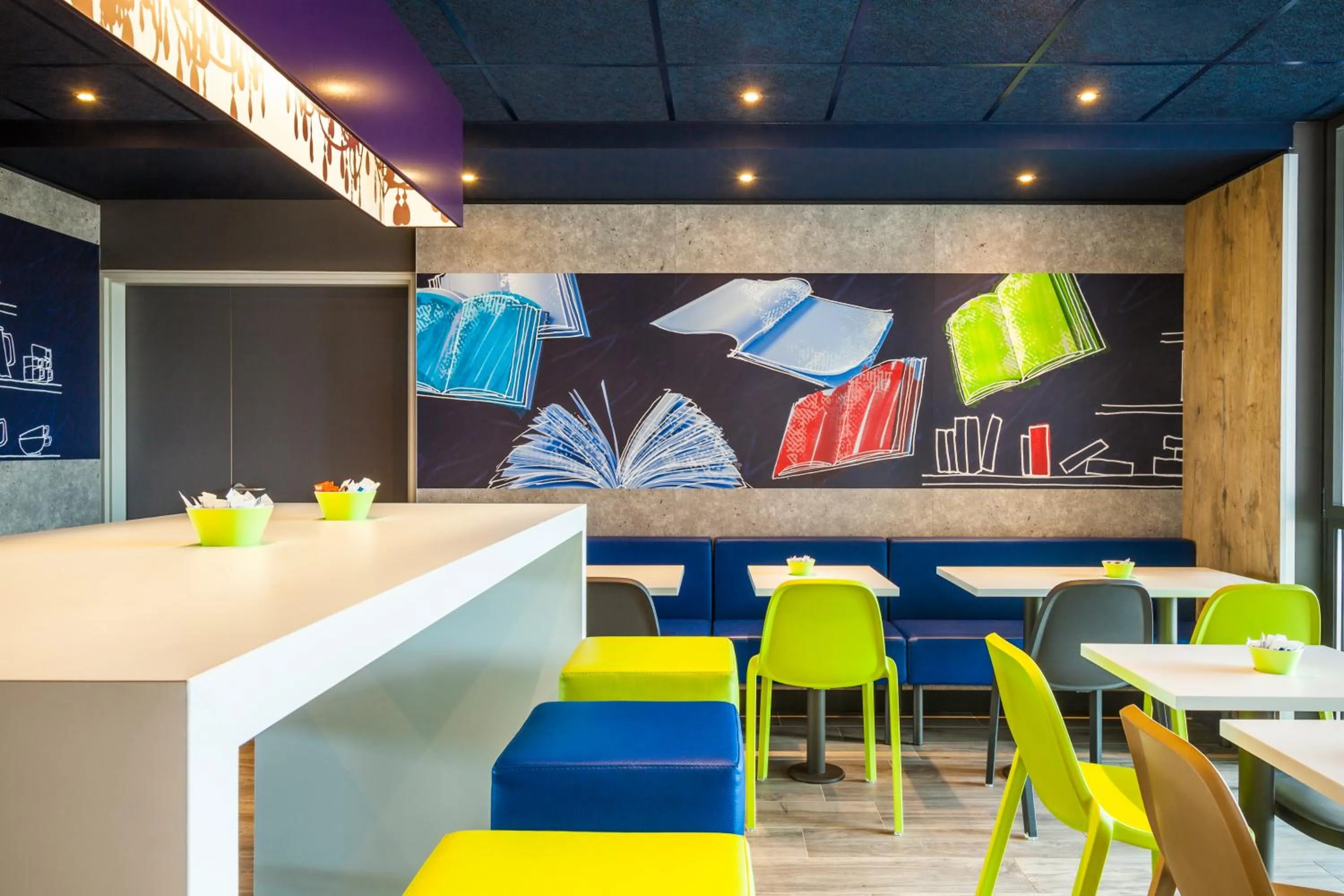 Property building in ibis budget Sens