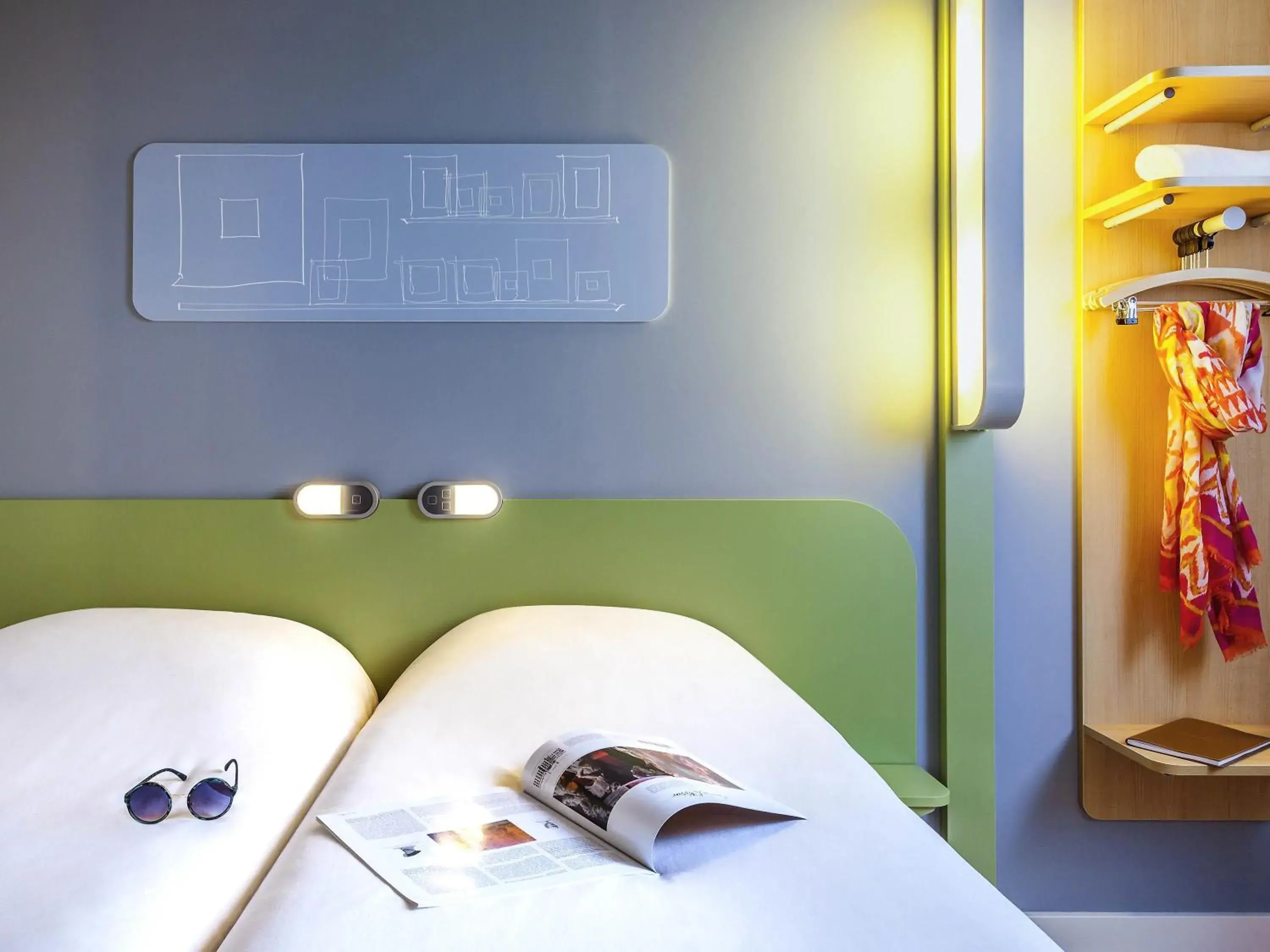 Twin Room in ibis budget Sens Twin Room in ibis budget Sens