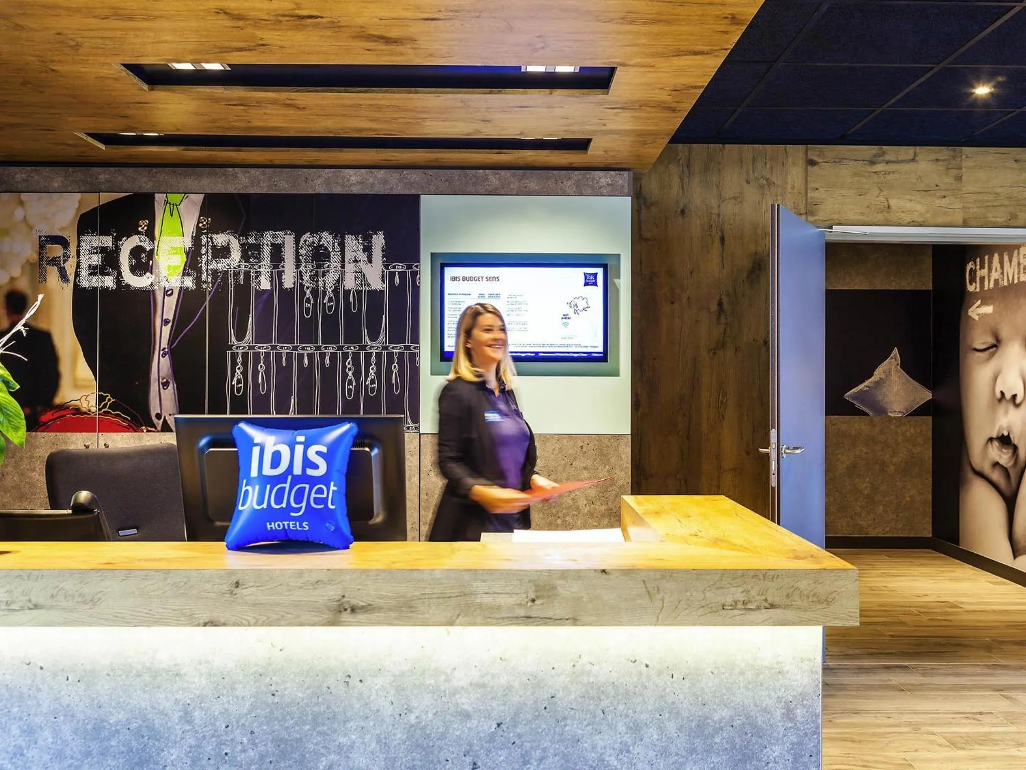 Property building in ibis budget Sens