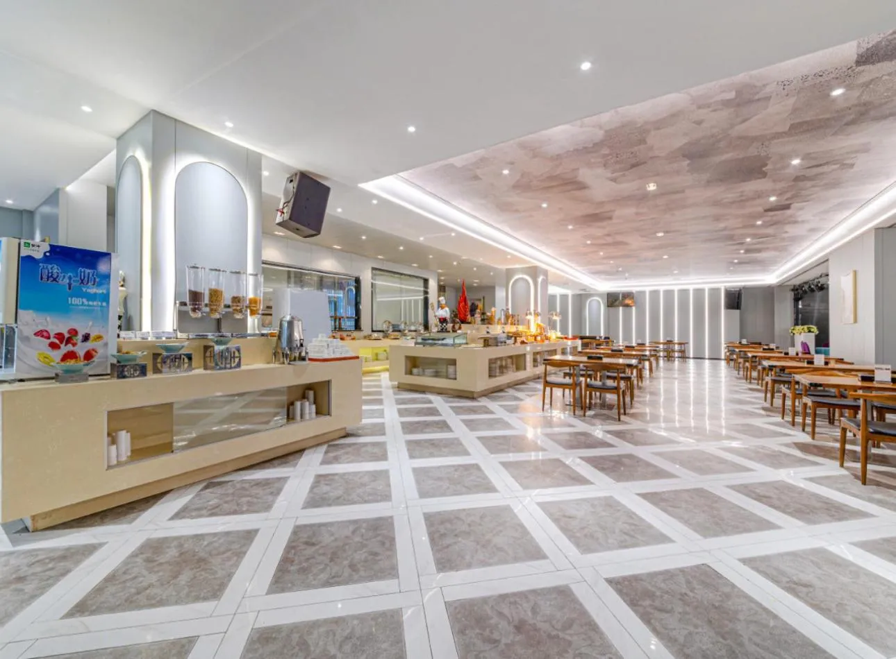 Breakfast in Mercure Xiamen Exhibition Centre