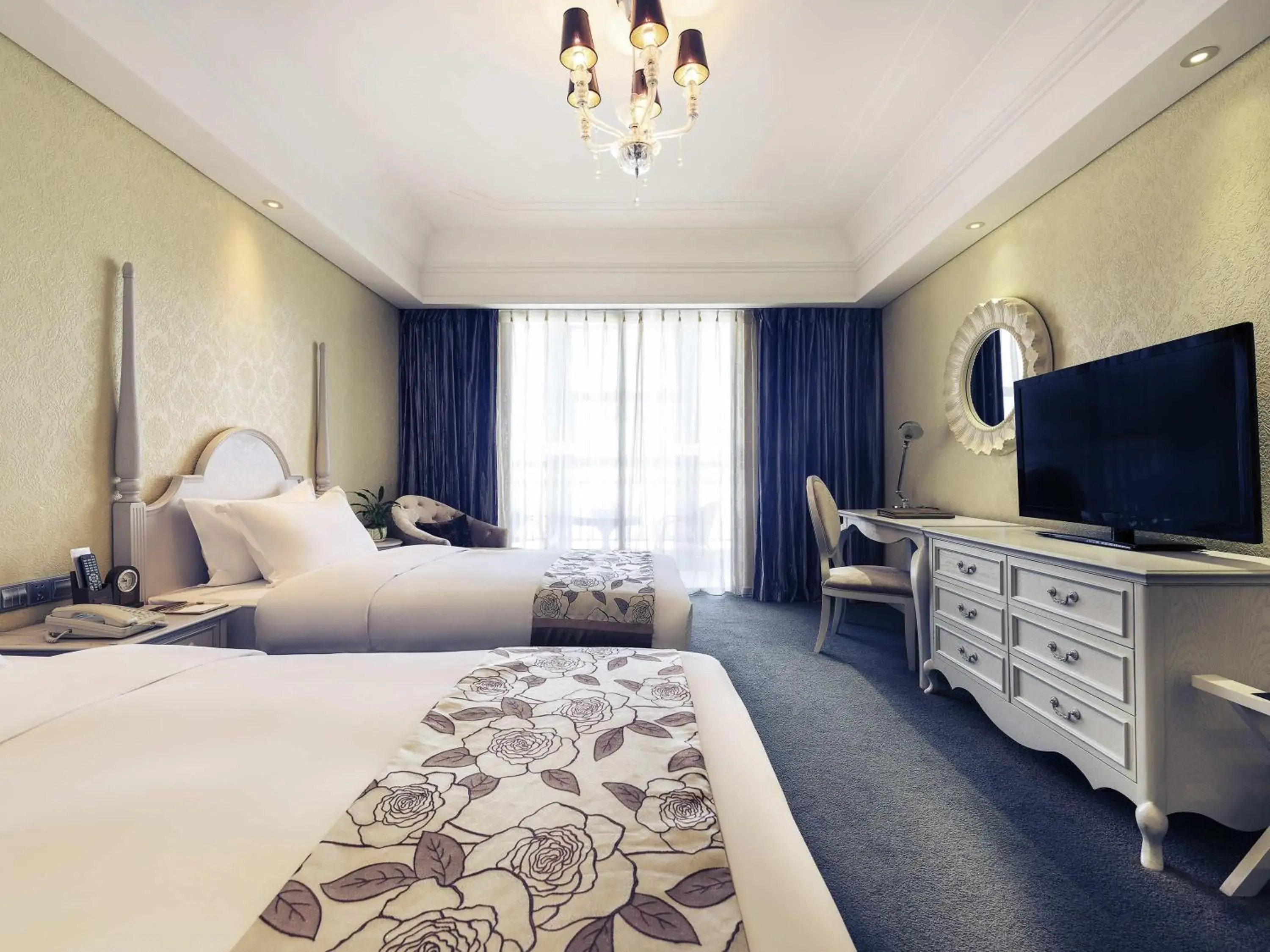 Deluxe Twin Room in Mercure Xiamen Exhibition Centre Deluxe Twin Room in Mercure Xiamen Exhibition Centre