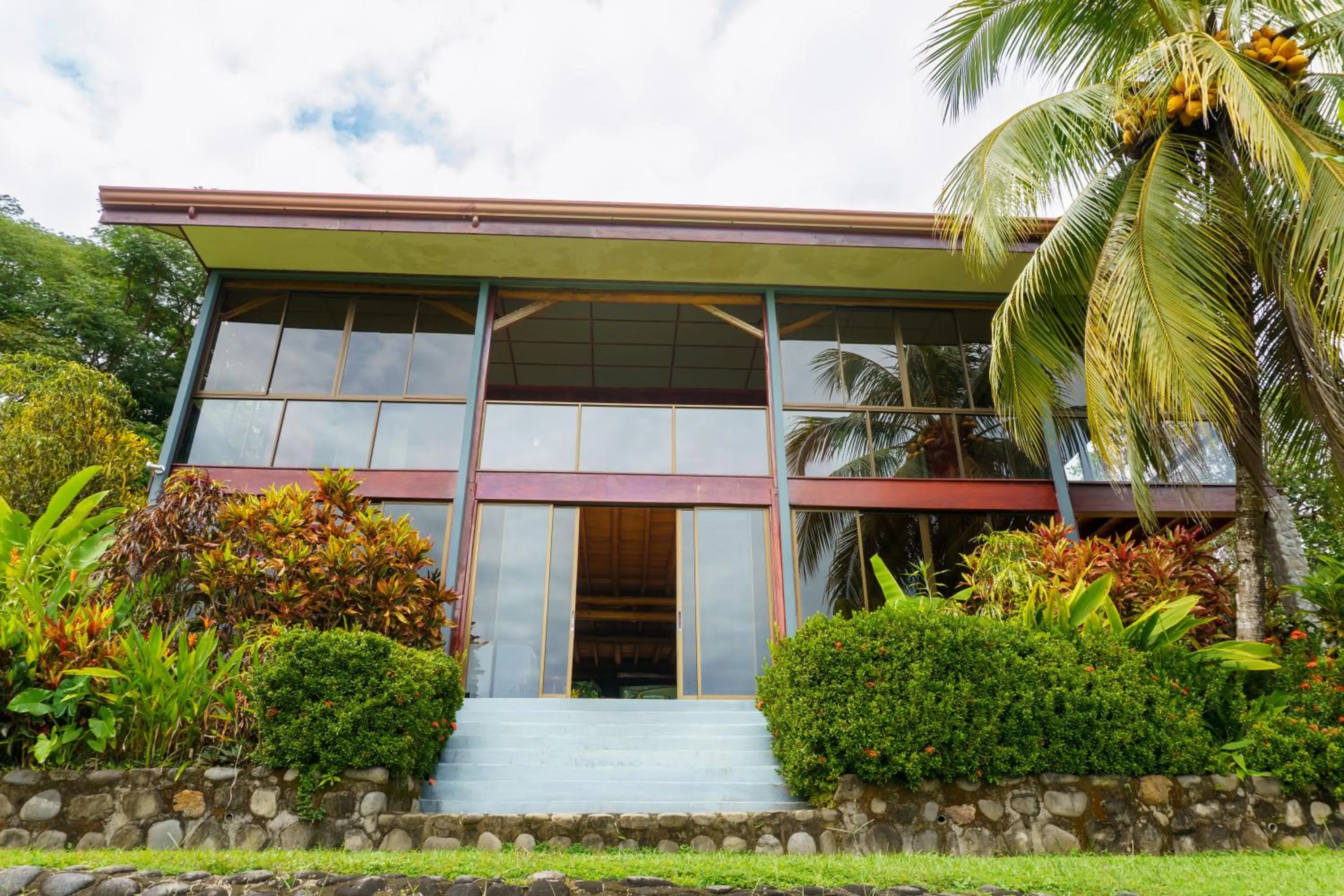 Property building in Jodokus Inn