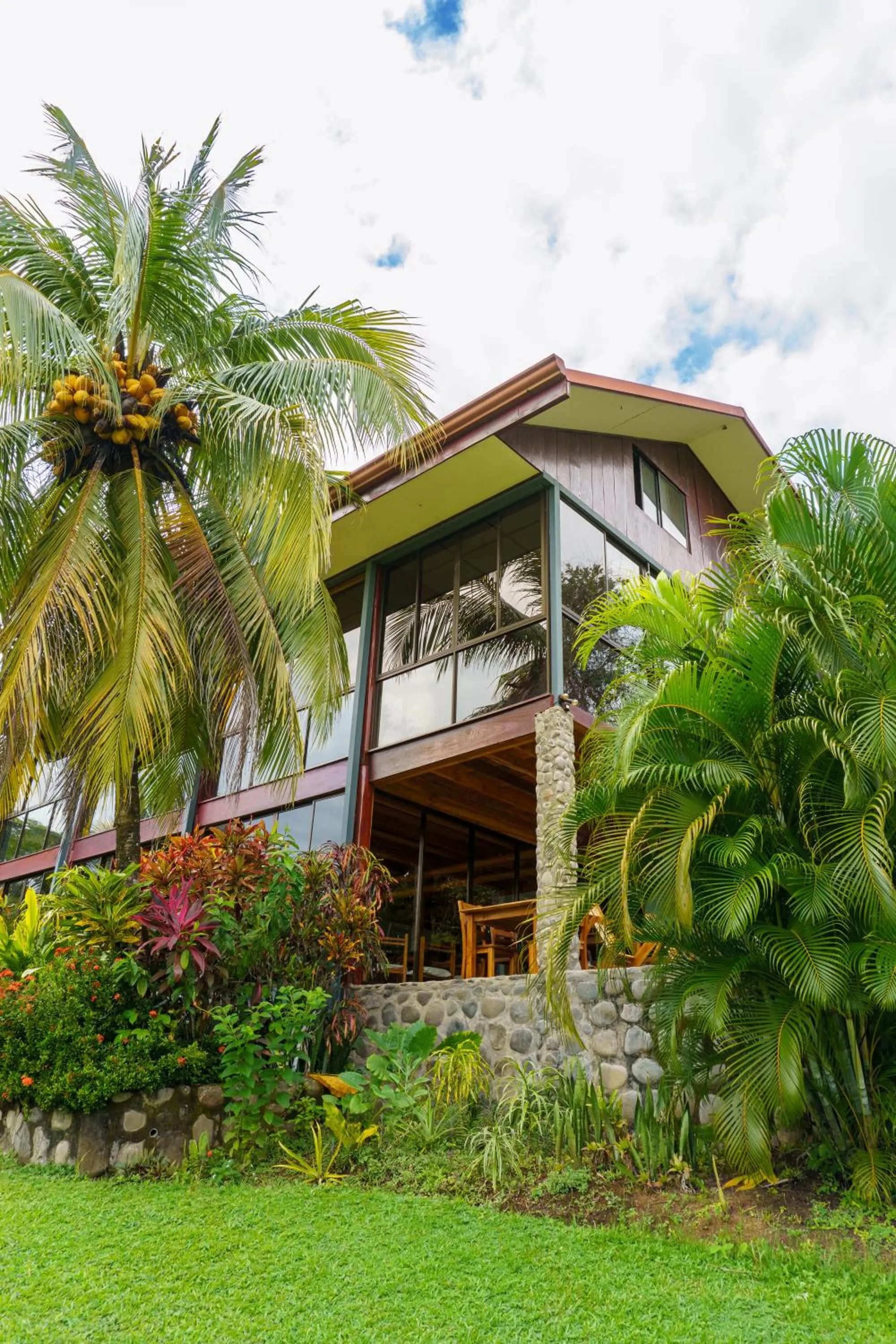Property building in Jodokus Inn