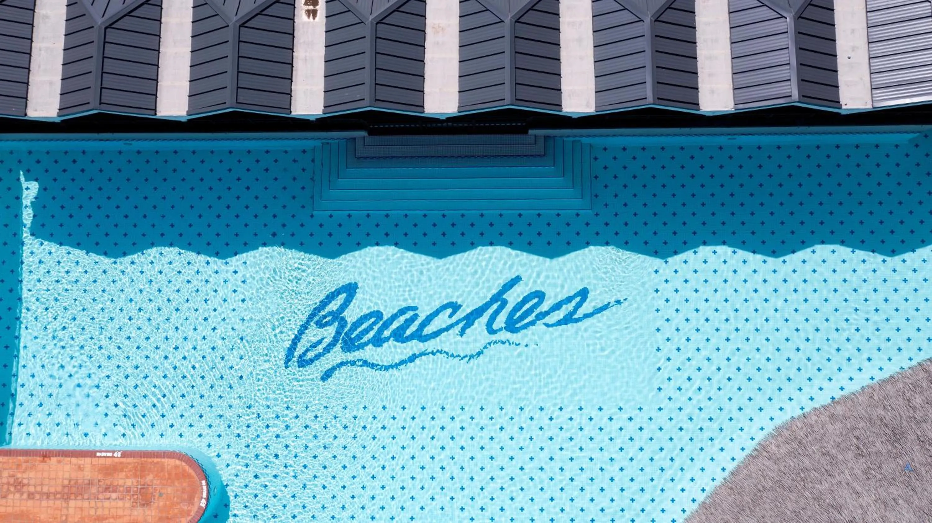 Swimming pool in Beaches Negril Resort and Spa - All Inclusive