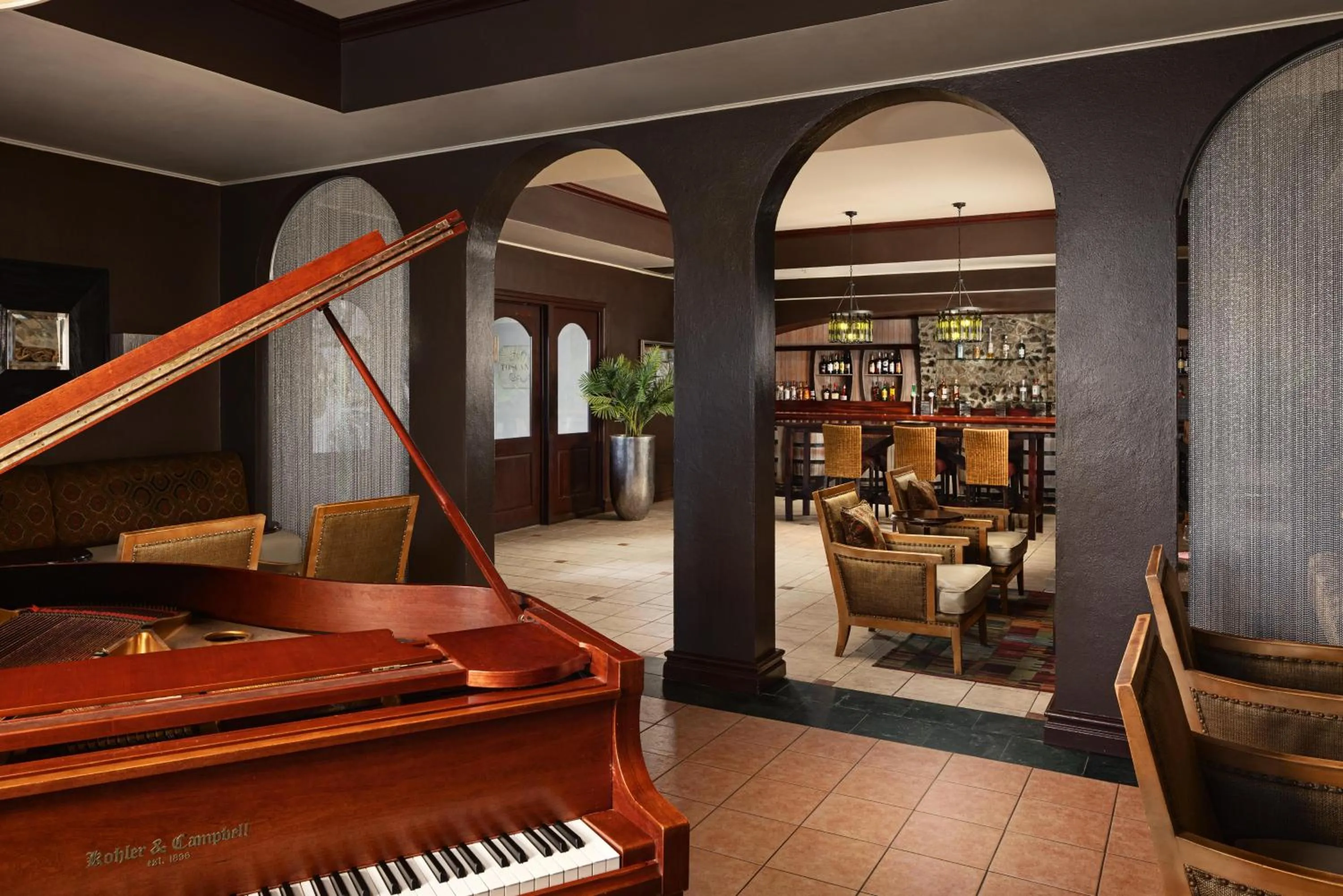 Lounge or bar in Sandals Grande St. Lucian Spa and Beach All Inclusive Resort - Couples Only