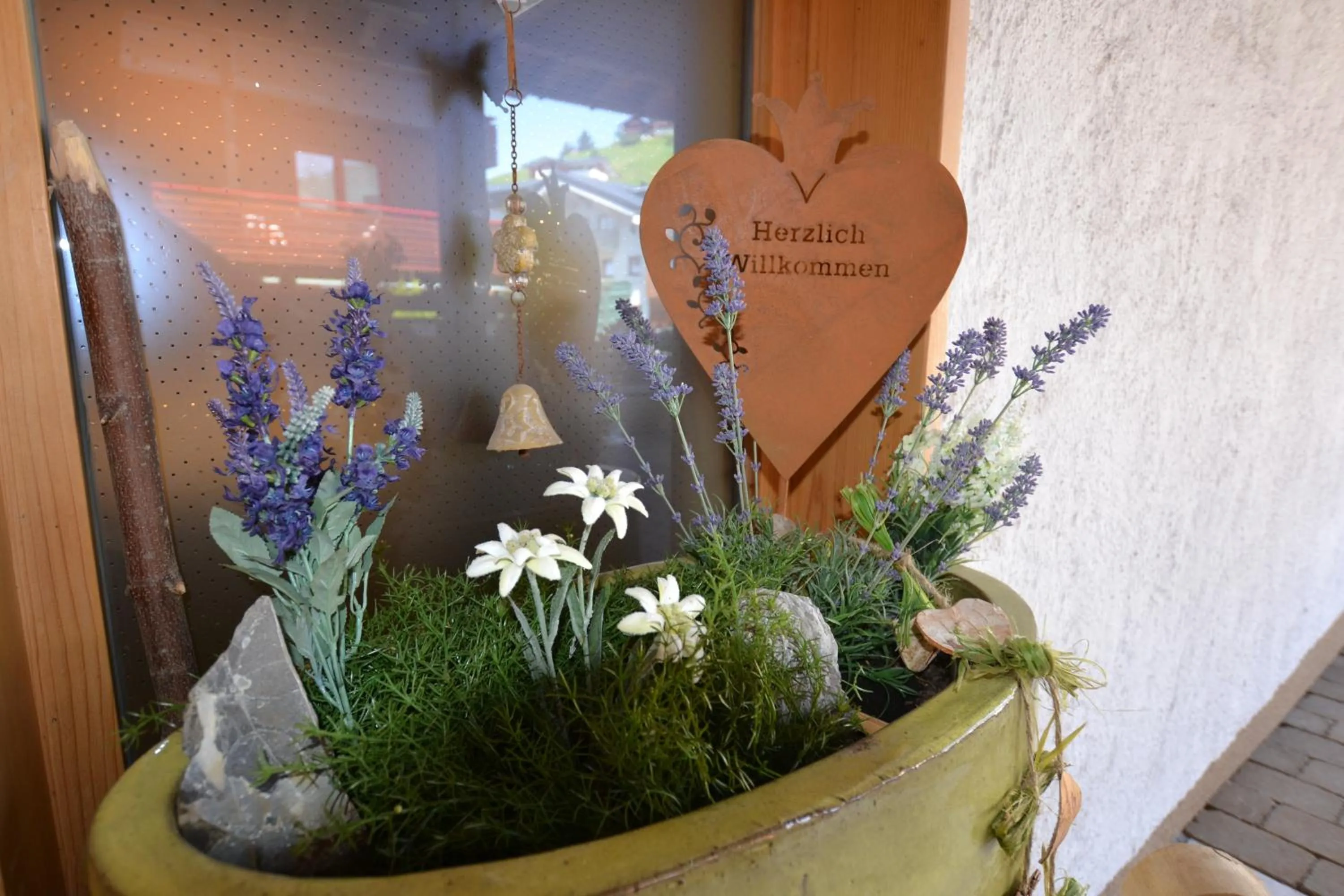Facade/entrance in Alp-Chalet