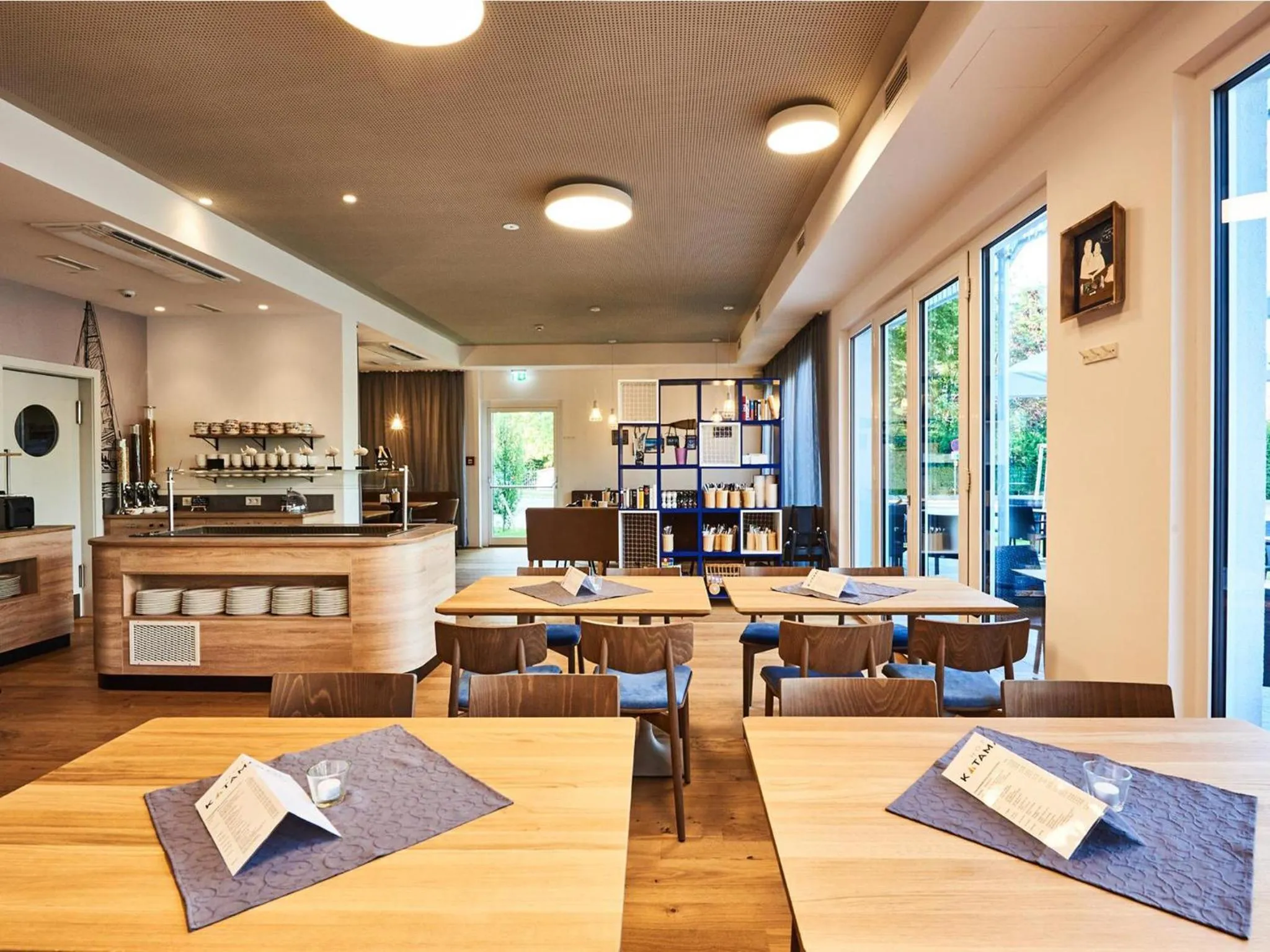 Lounge or bar in Hotel Katamaran