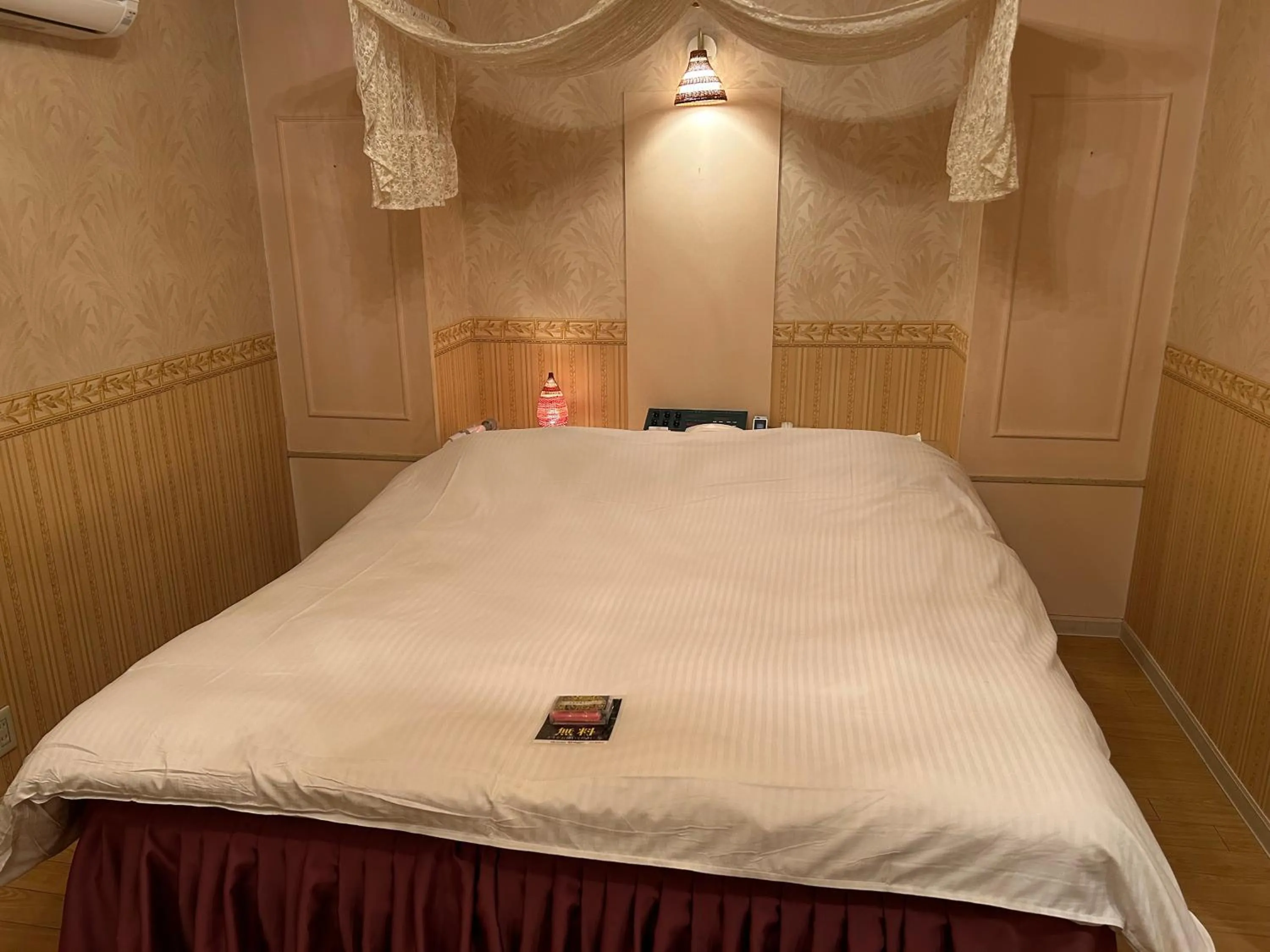 Bedroom, Bed in Hotel Gallery (Adult Only)