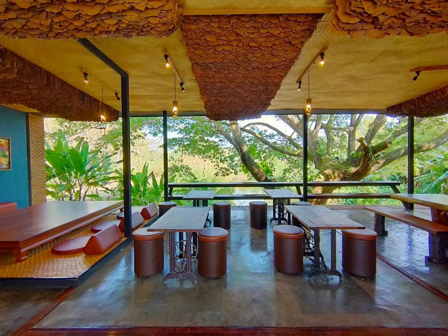 Restaurant/places to eat in Bedvilla Chiangrai