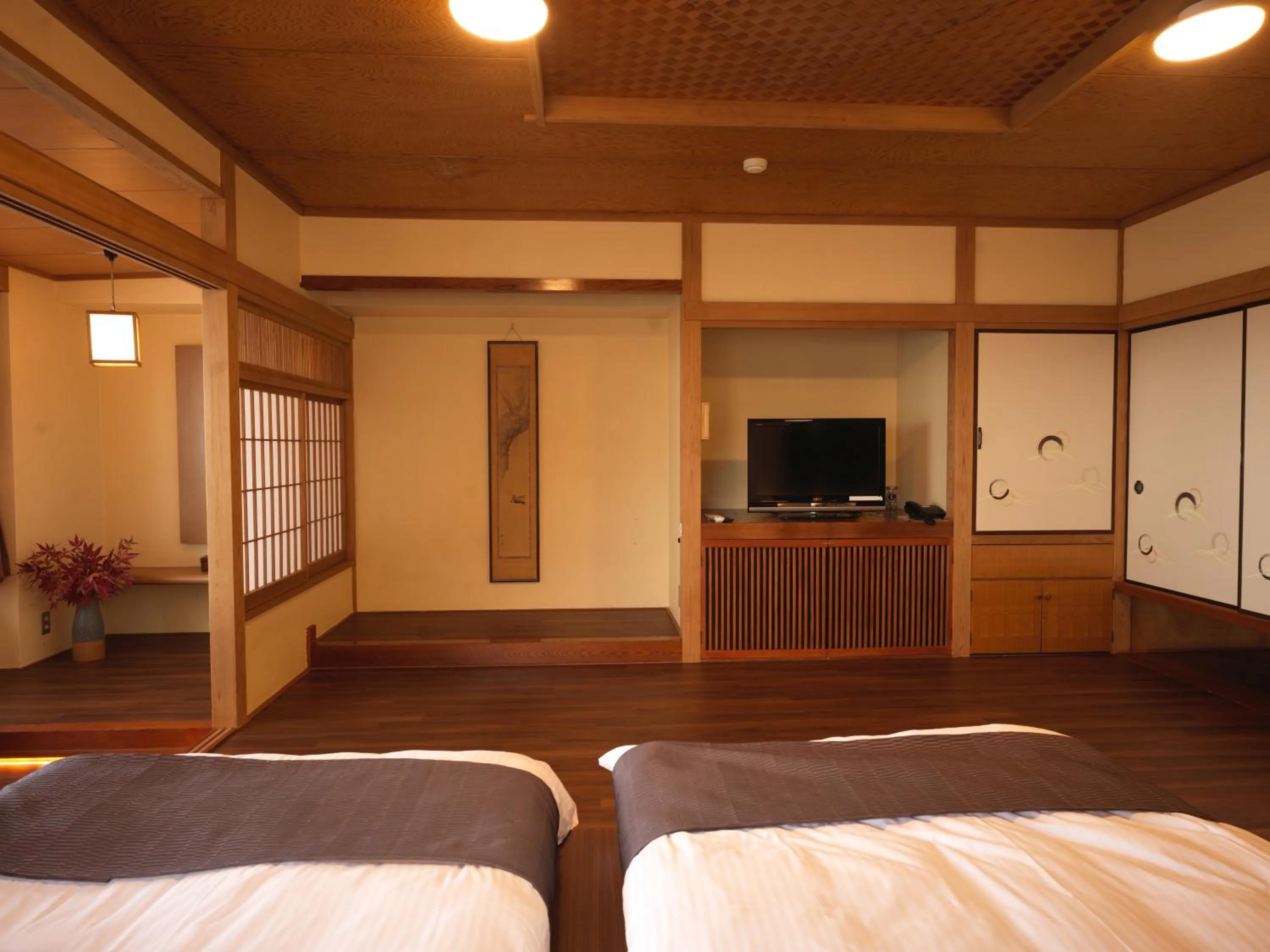 Bed in Hokkawa Onsen Hotel