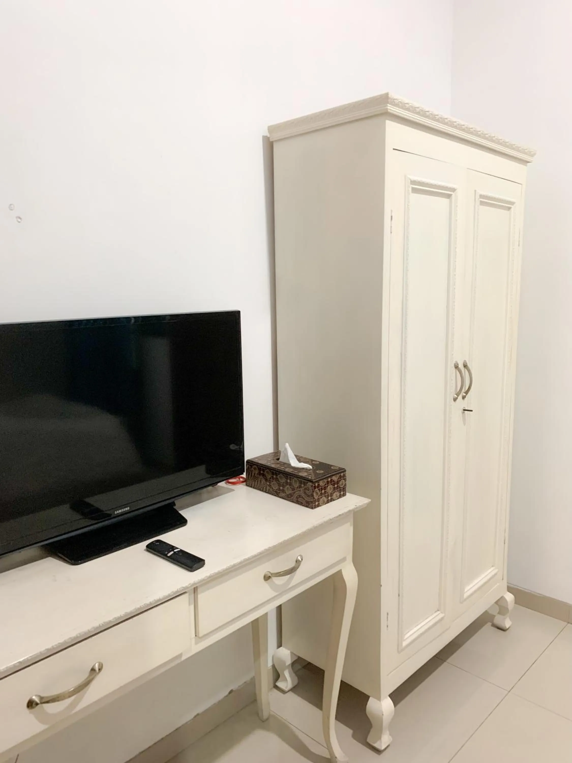 TV and multimedia in Griya Suryo Wijilan