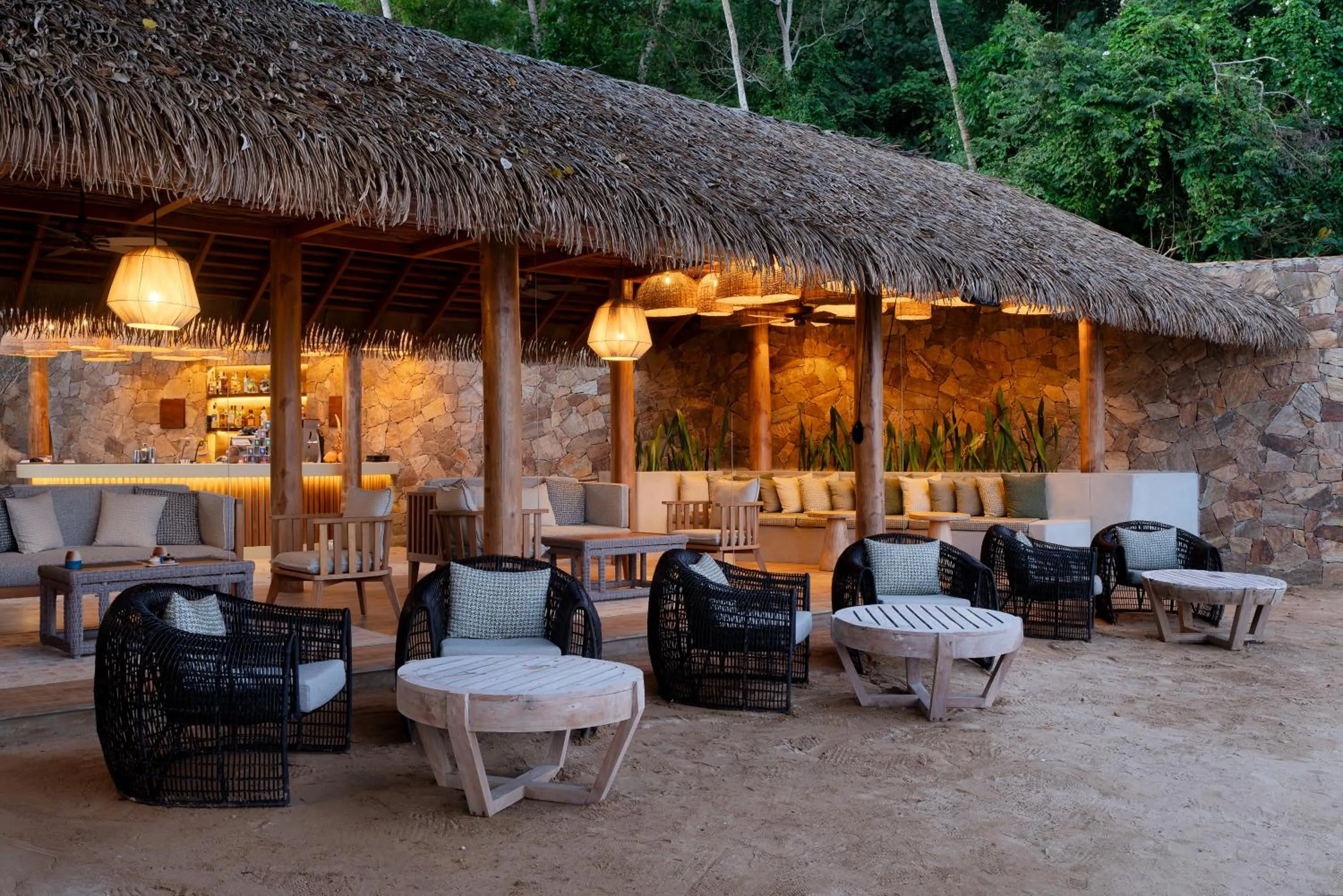 Restaurant/places to eat in Cape Weligama - Relais and Chateaux