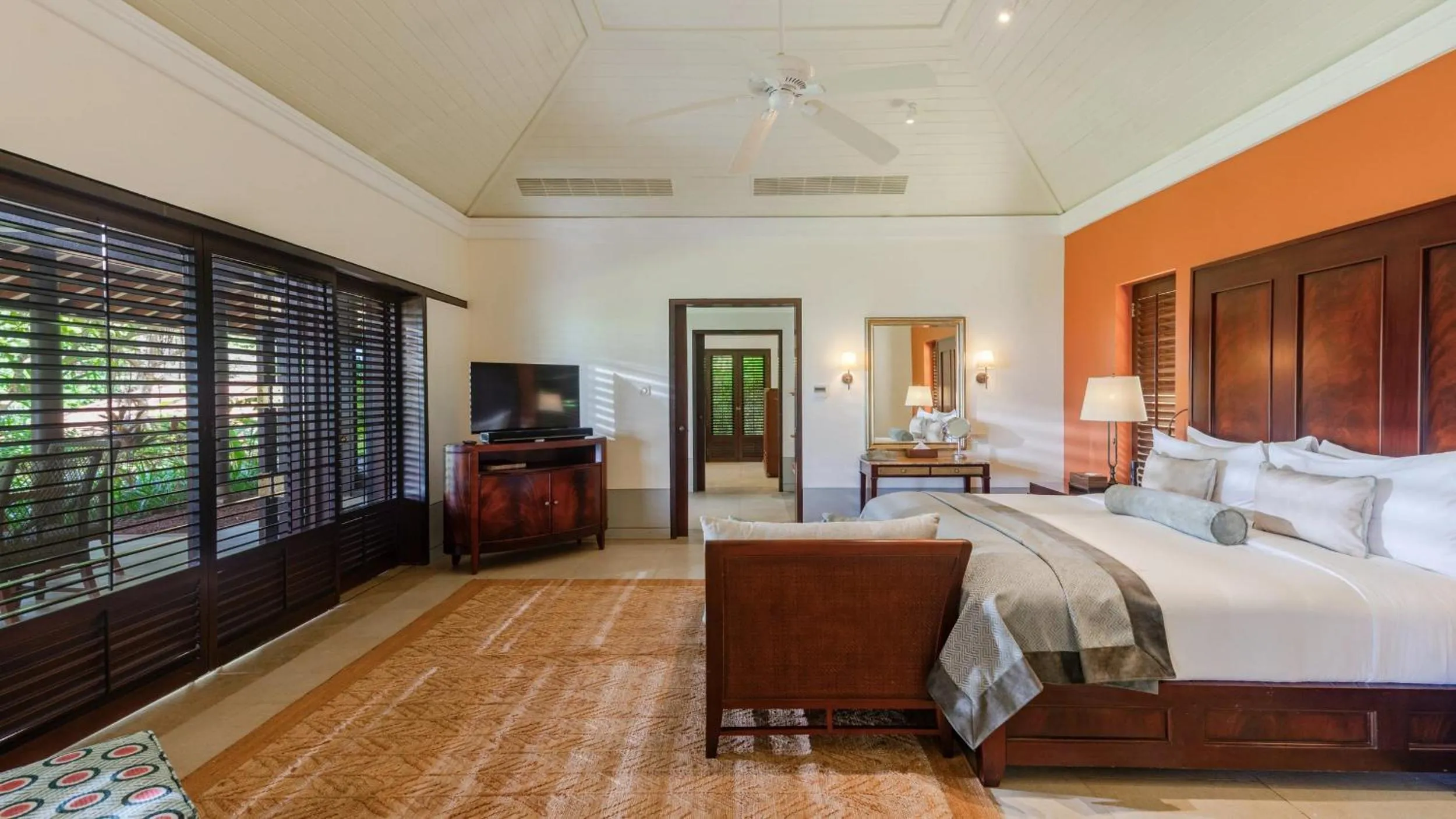 Bedroom, Bed in Cape Weligama - Relais and Chateaux