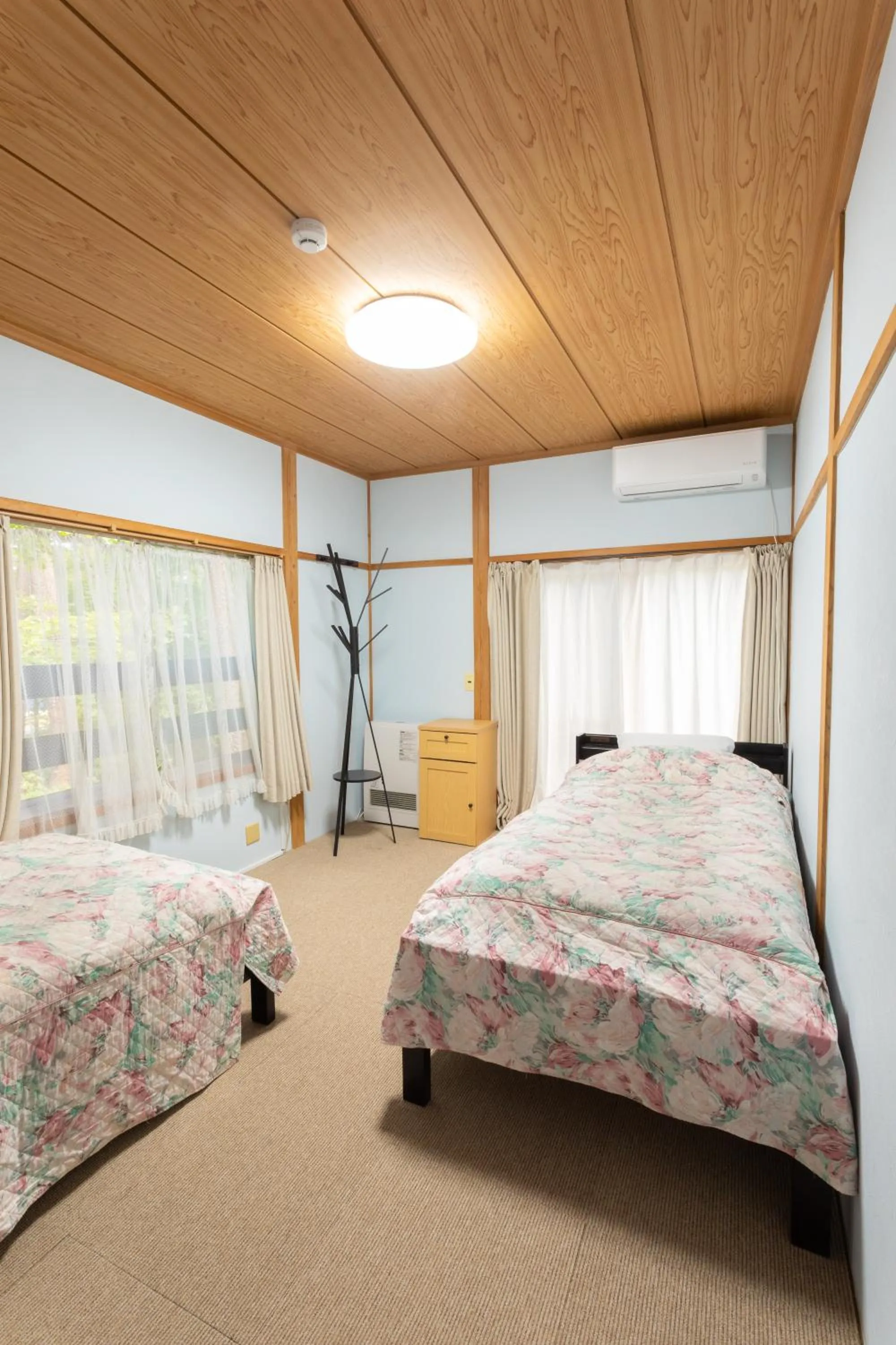 Photo of the whole room, Bed in Pension Eastmountain Hakuba