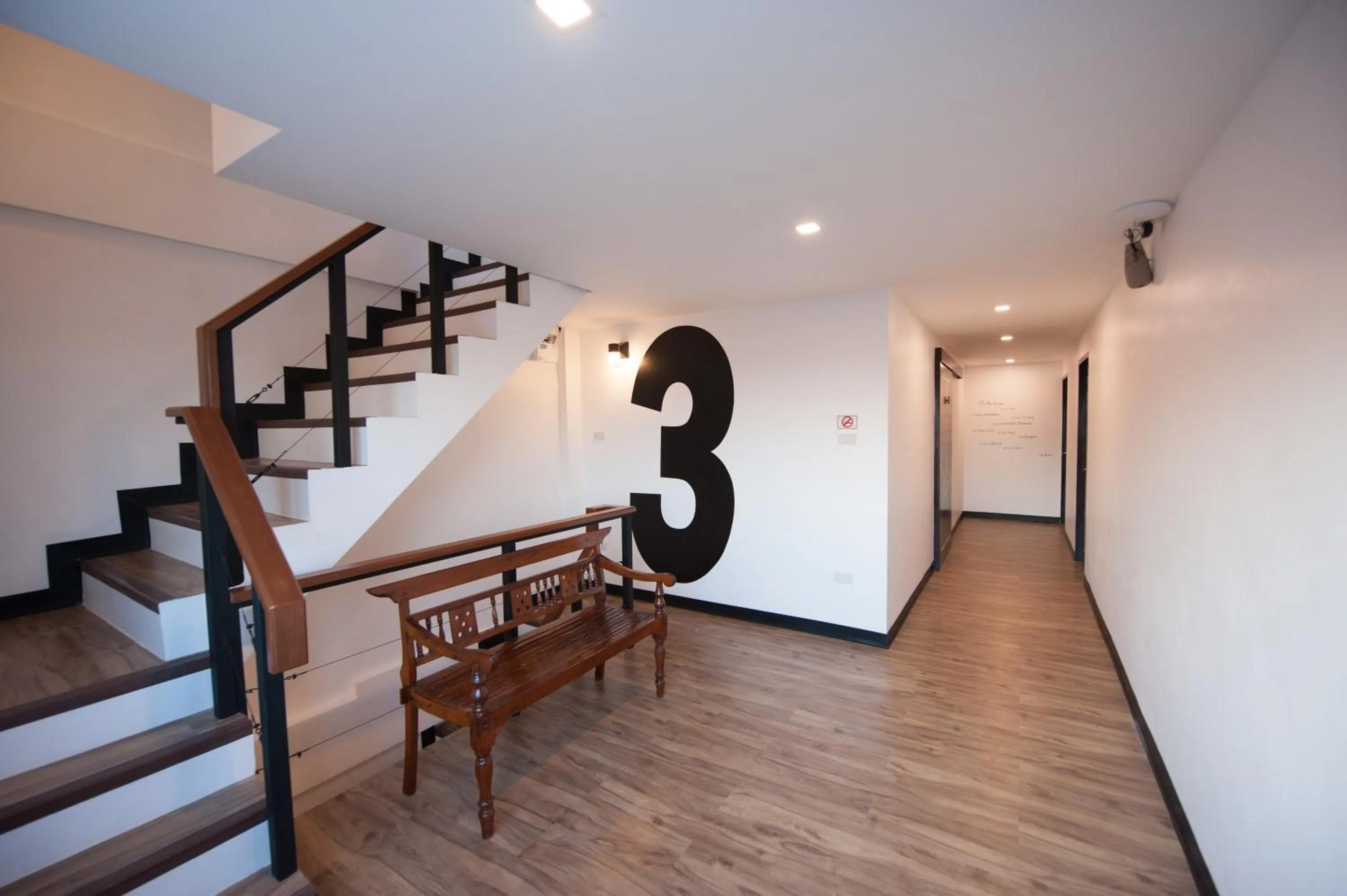 Property building in Hoppers Place Donmuang