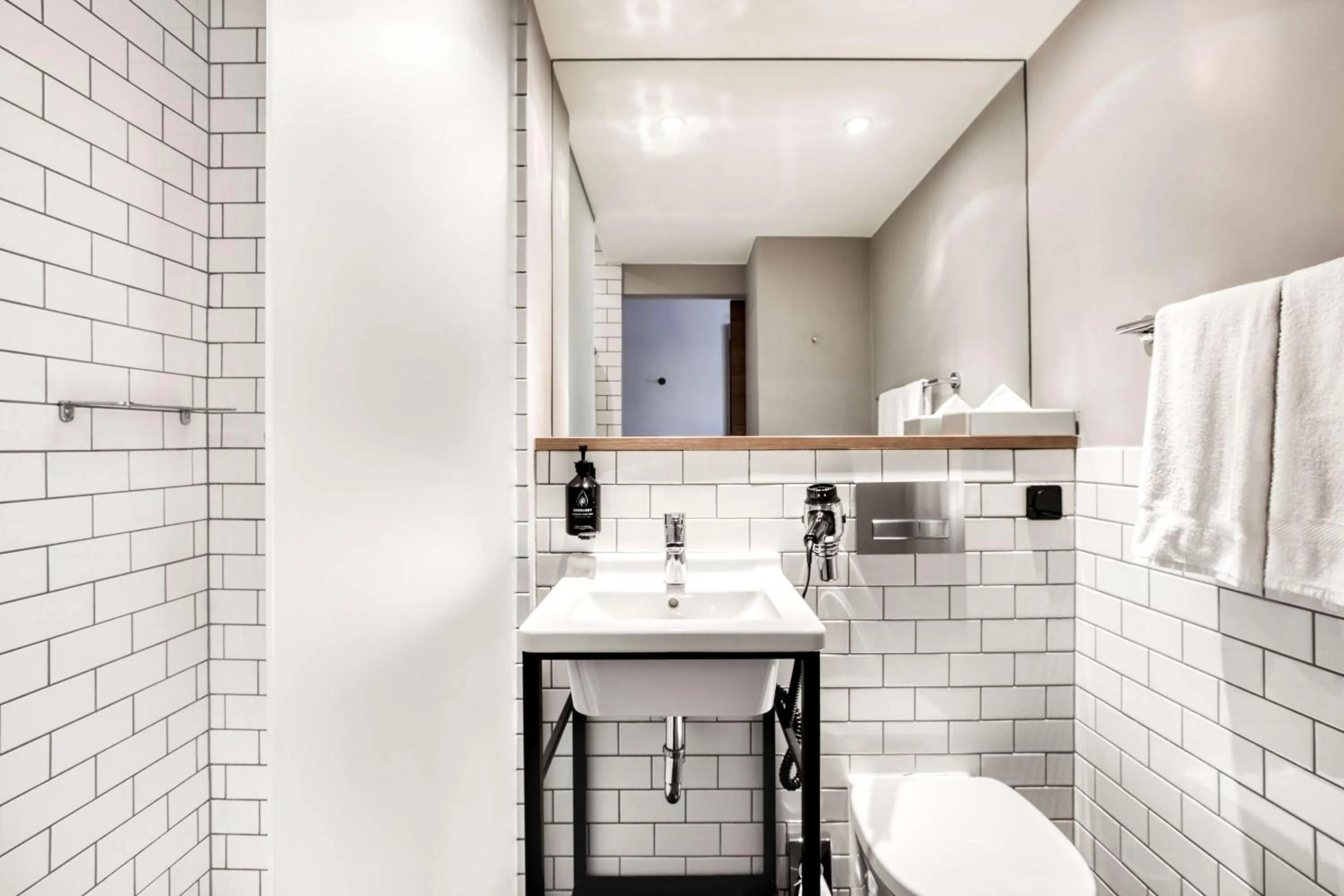 Bedroom in Pentahotel Brussels Airport