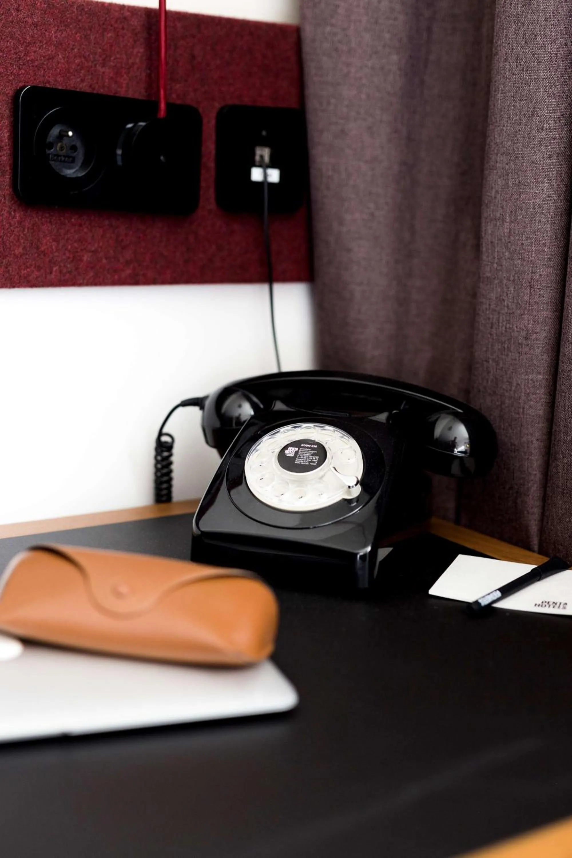 Bedroom in Pentahotel Brussels Airport