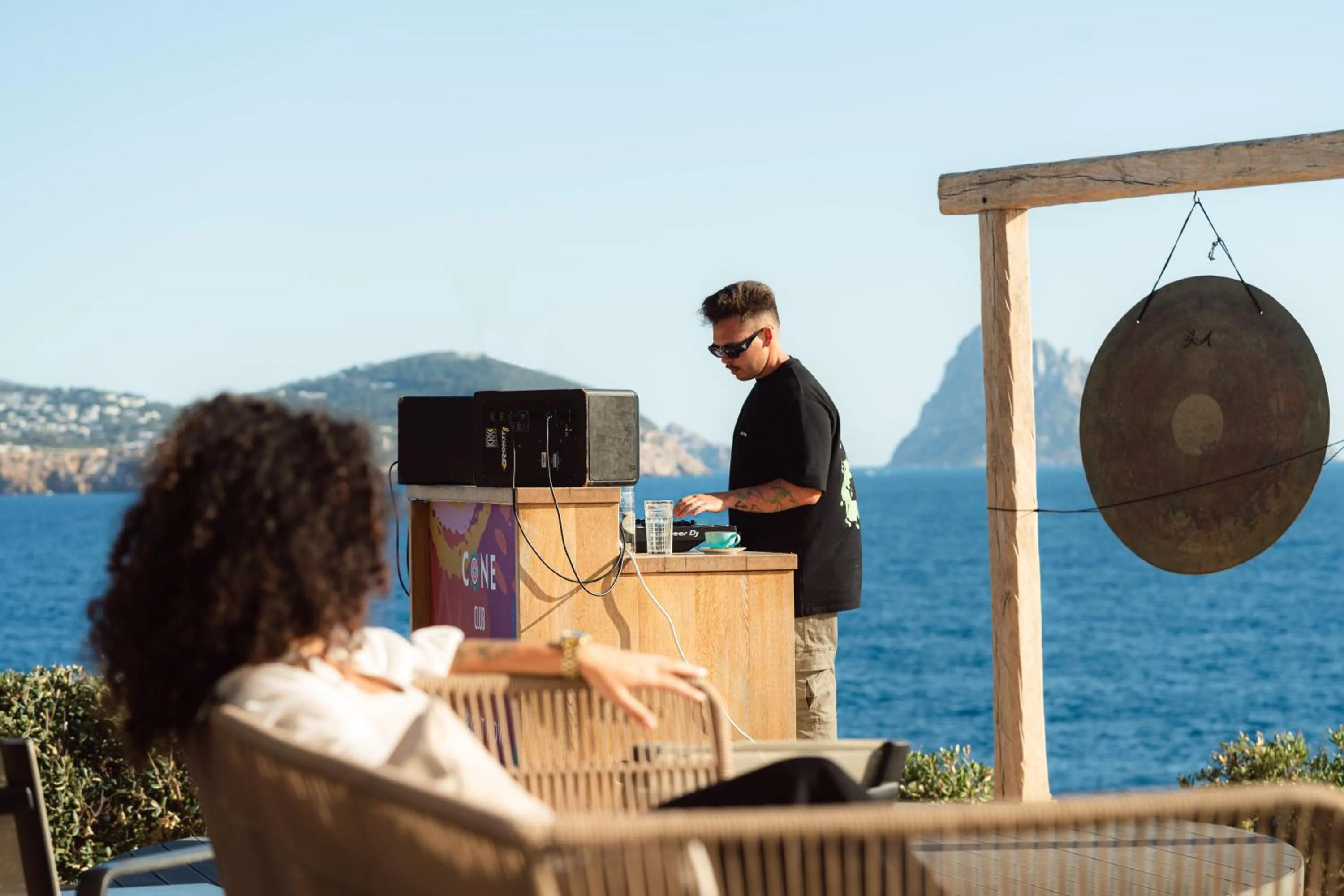 Entertainment in 7Pines Resort Ibiza, part of Destination by Hyatt