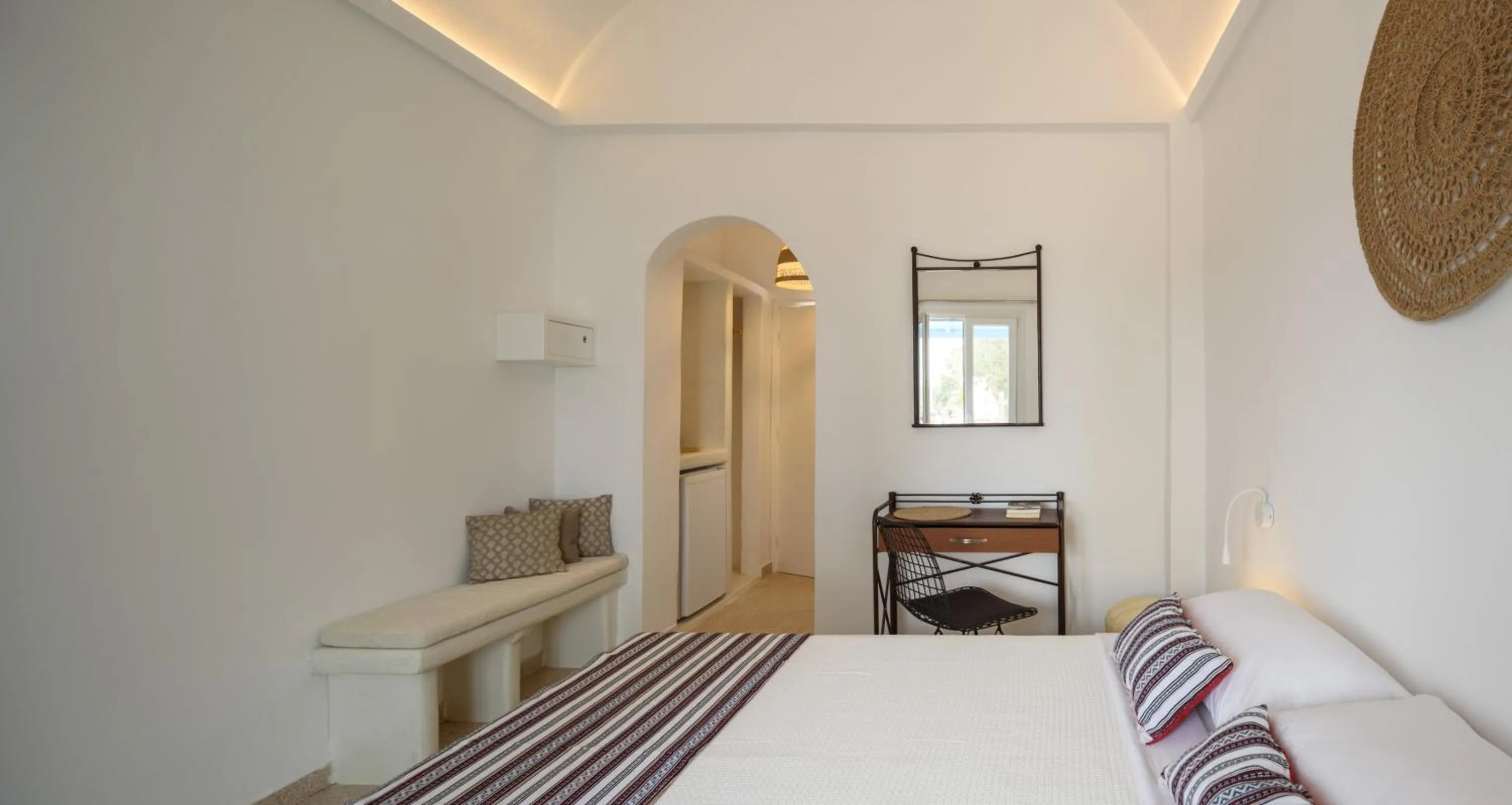 Bed in Cal Day Rooms Santorini