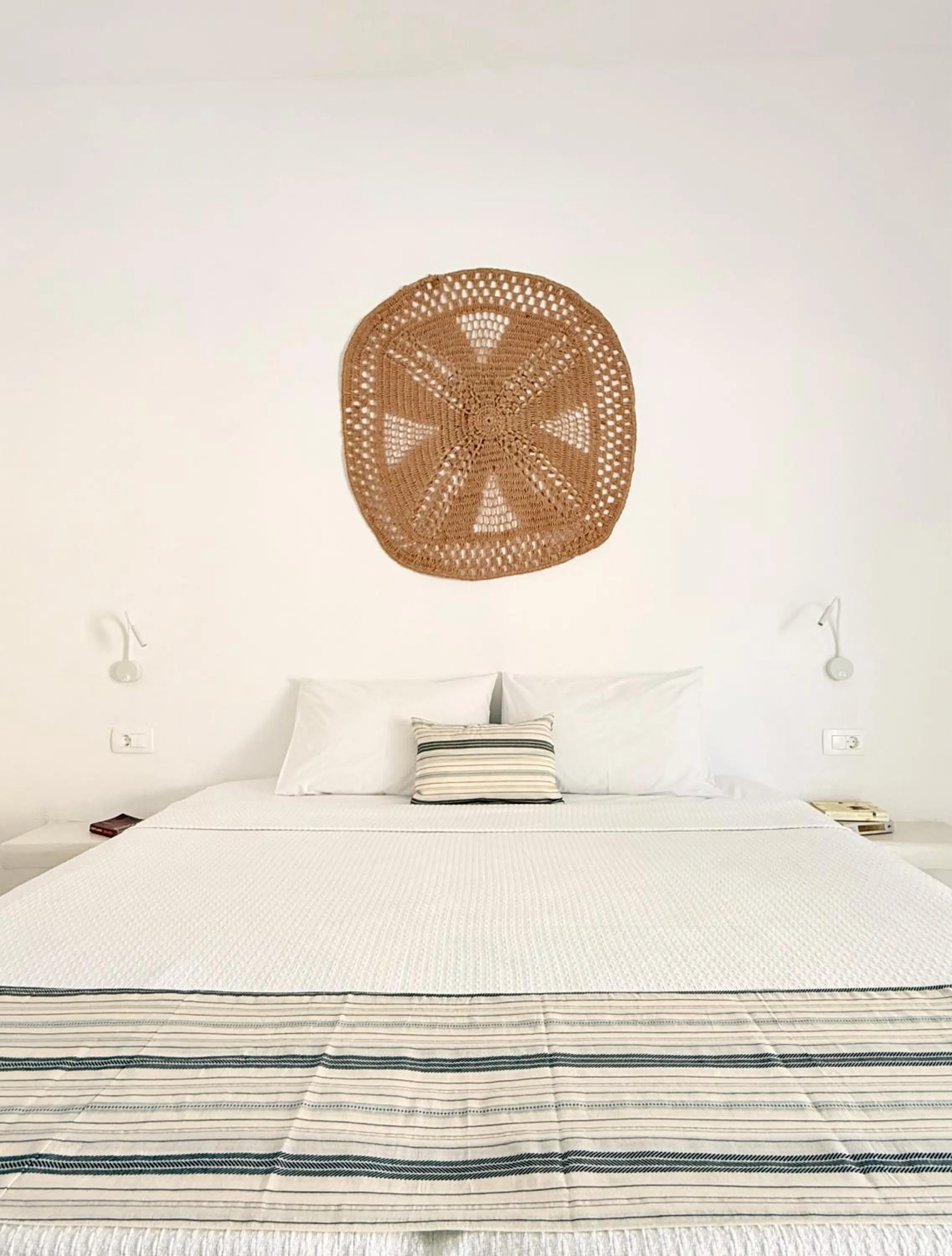 Bed in Cal Day Rooms Santorini