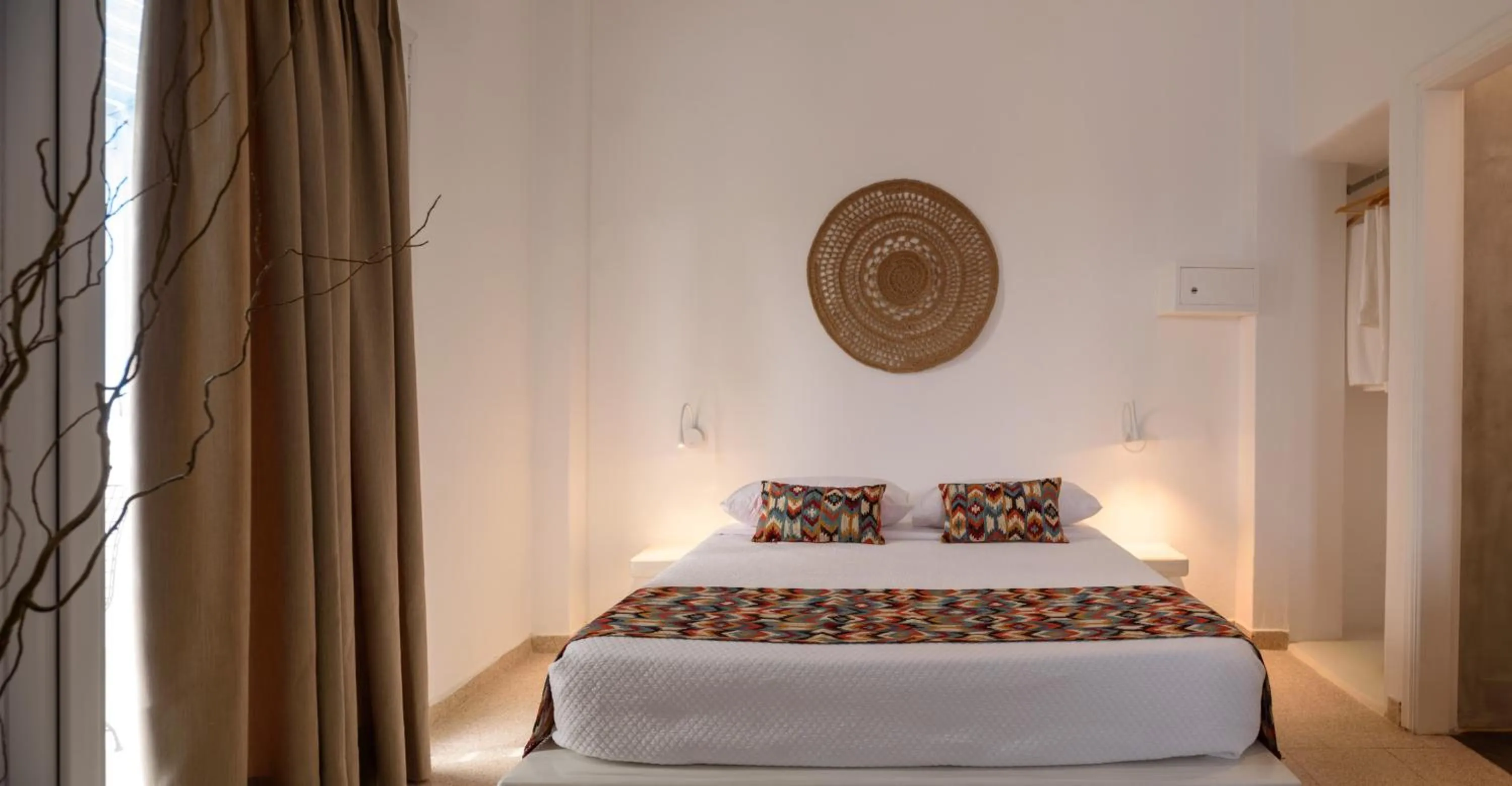 Bed in Cal Day Rooms Santorini