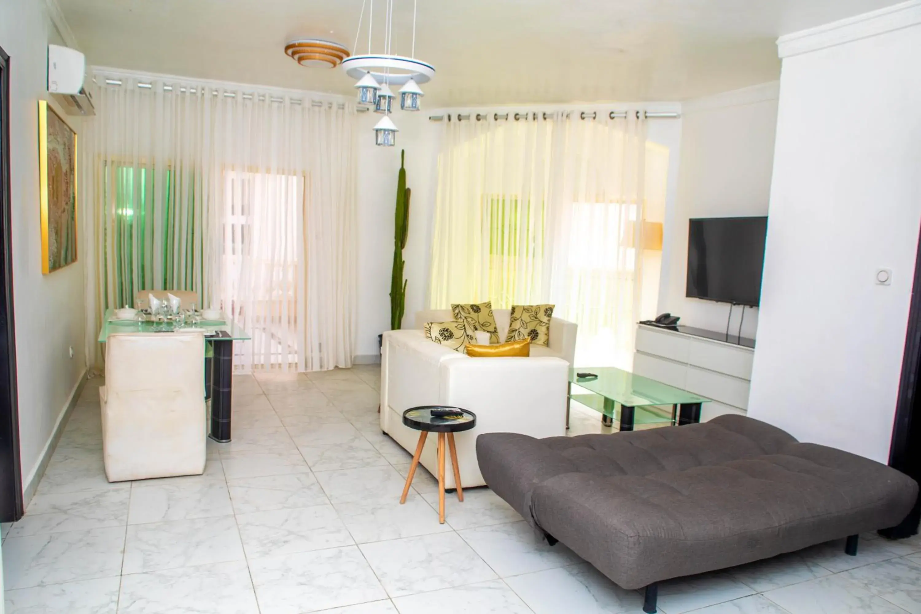 Suite in Hotel Les Orchidées Suite in Hotel Les Orchidées