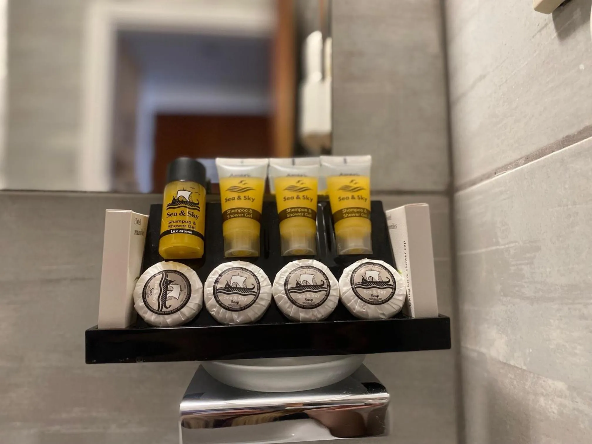 Toilet in Messini Hotel