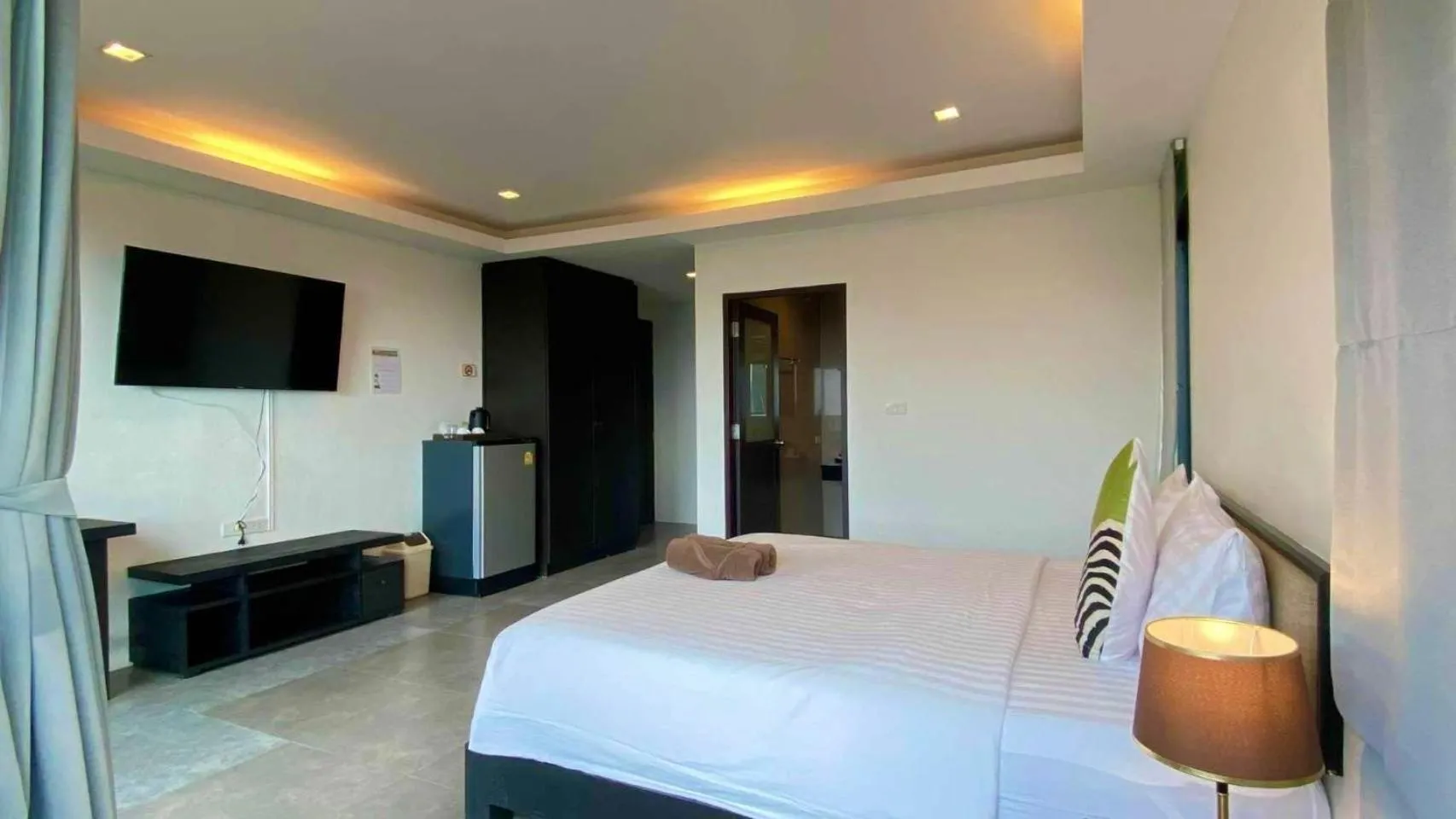 Bed in Sunset Bay View Phuket