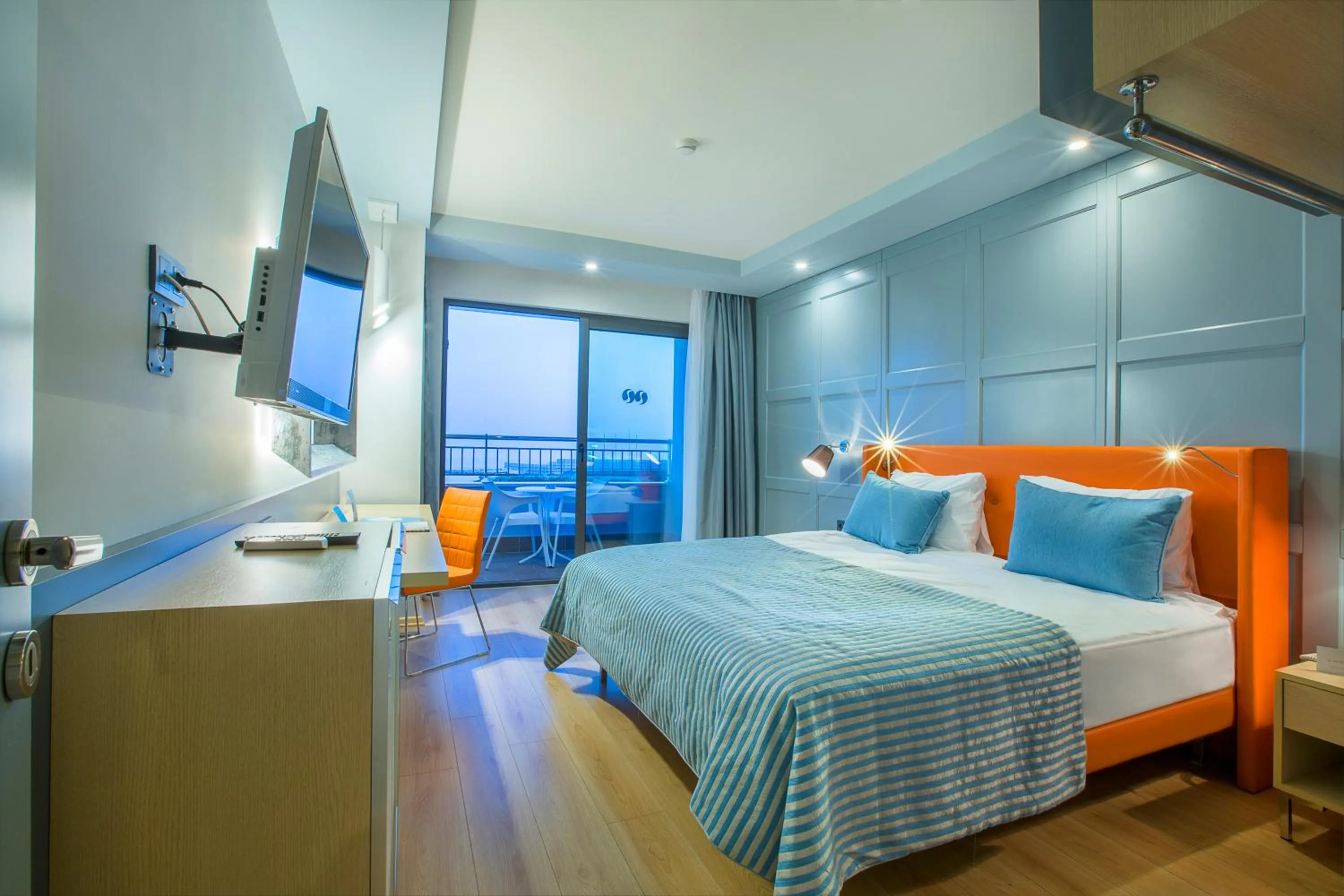 Photo of the whole room, Bed in Numa Bay Exclusive Hotel - Ultra All Inclusive