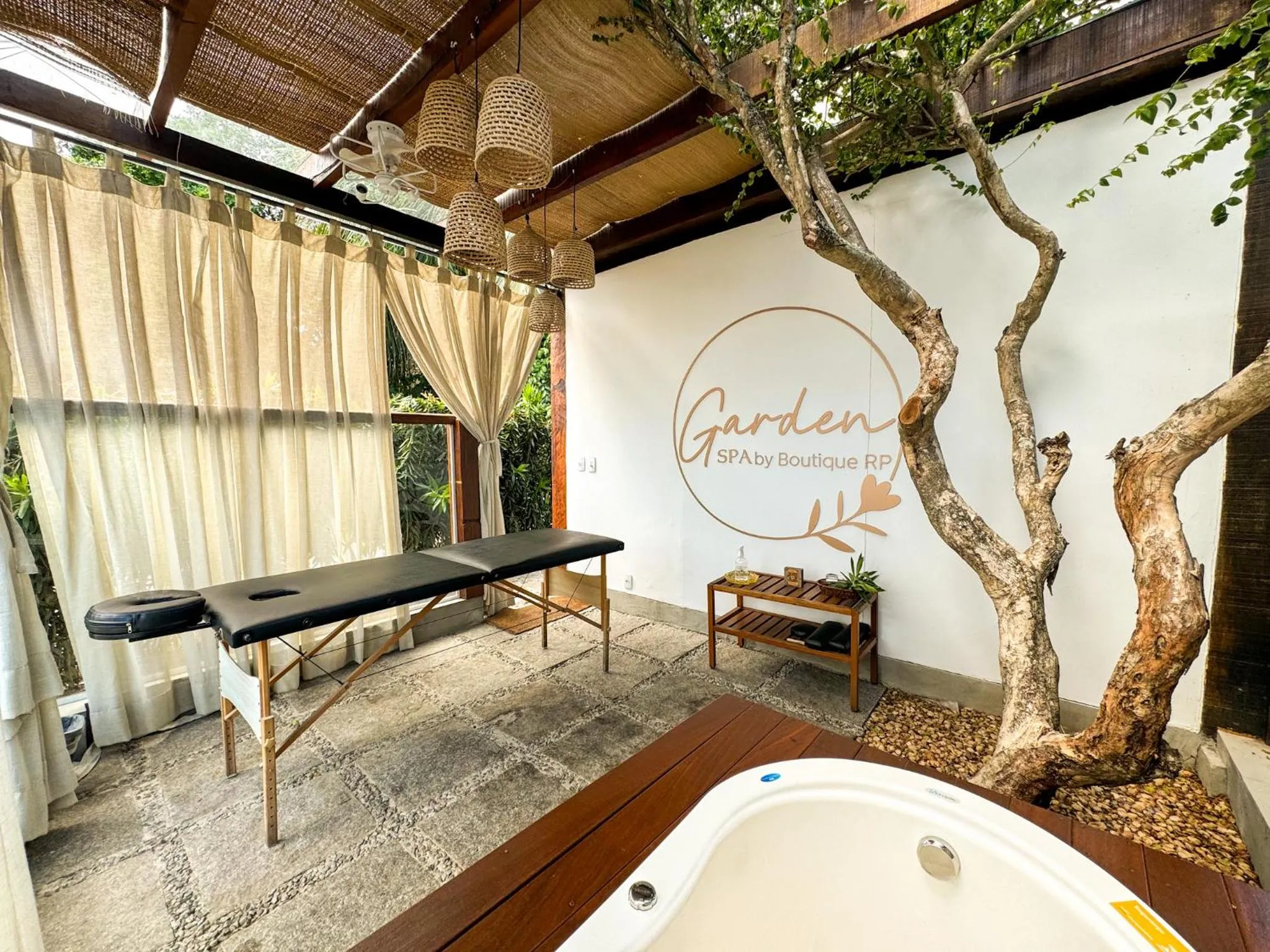 Massage in Hotel Boutique Recanto da Passagem