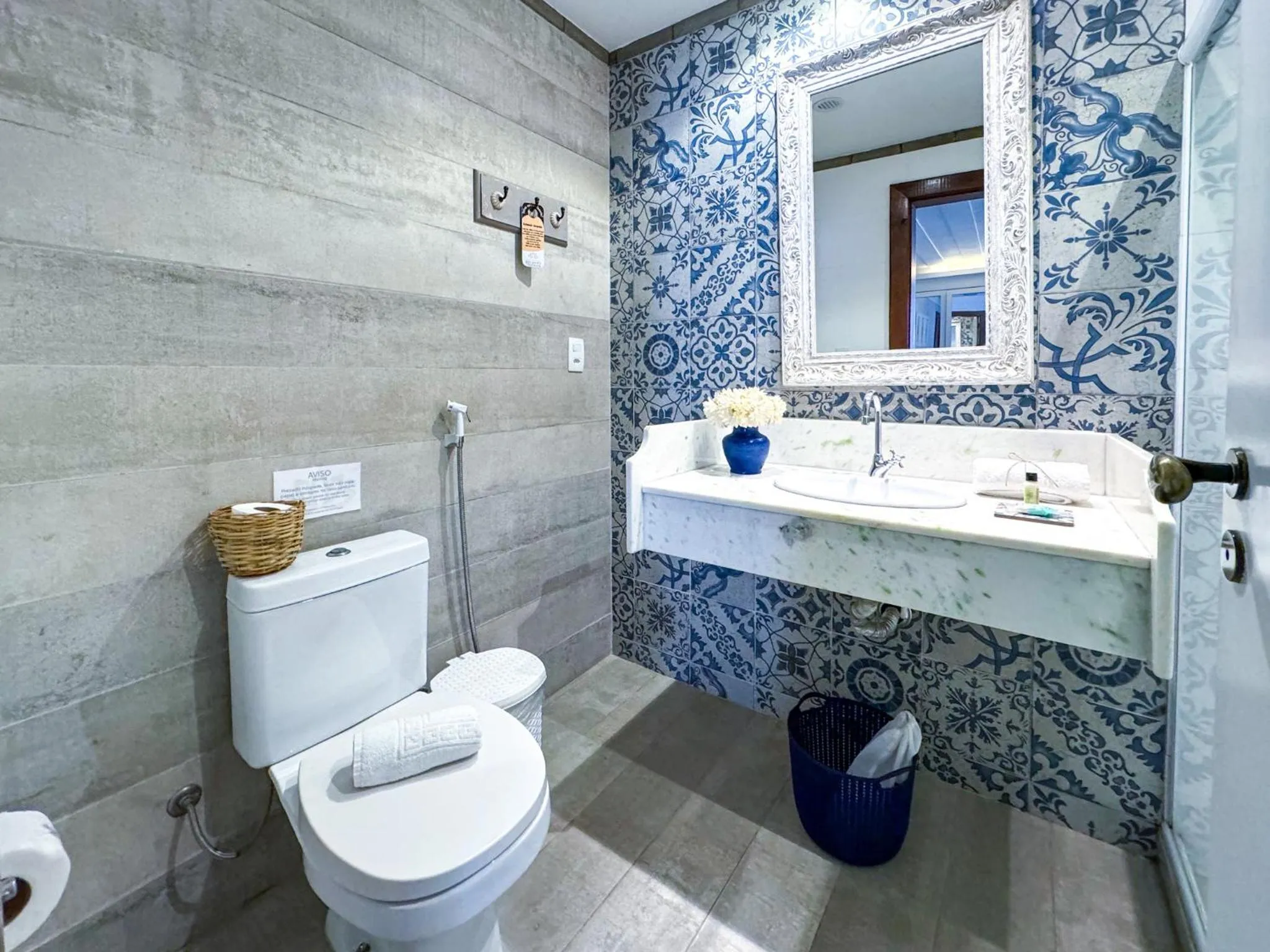 Toilet in Hotel Boutique Recanto da Passagem