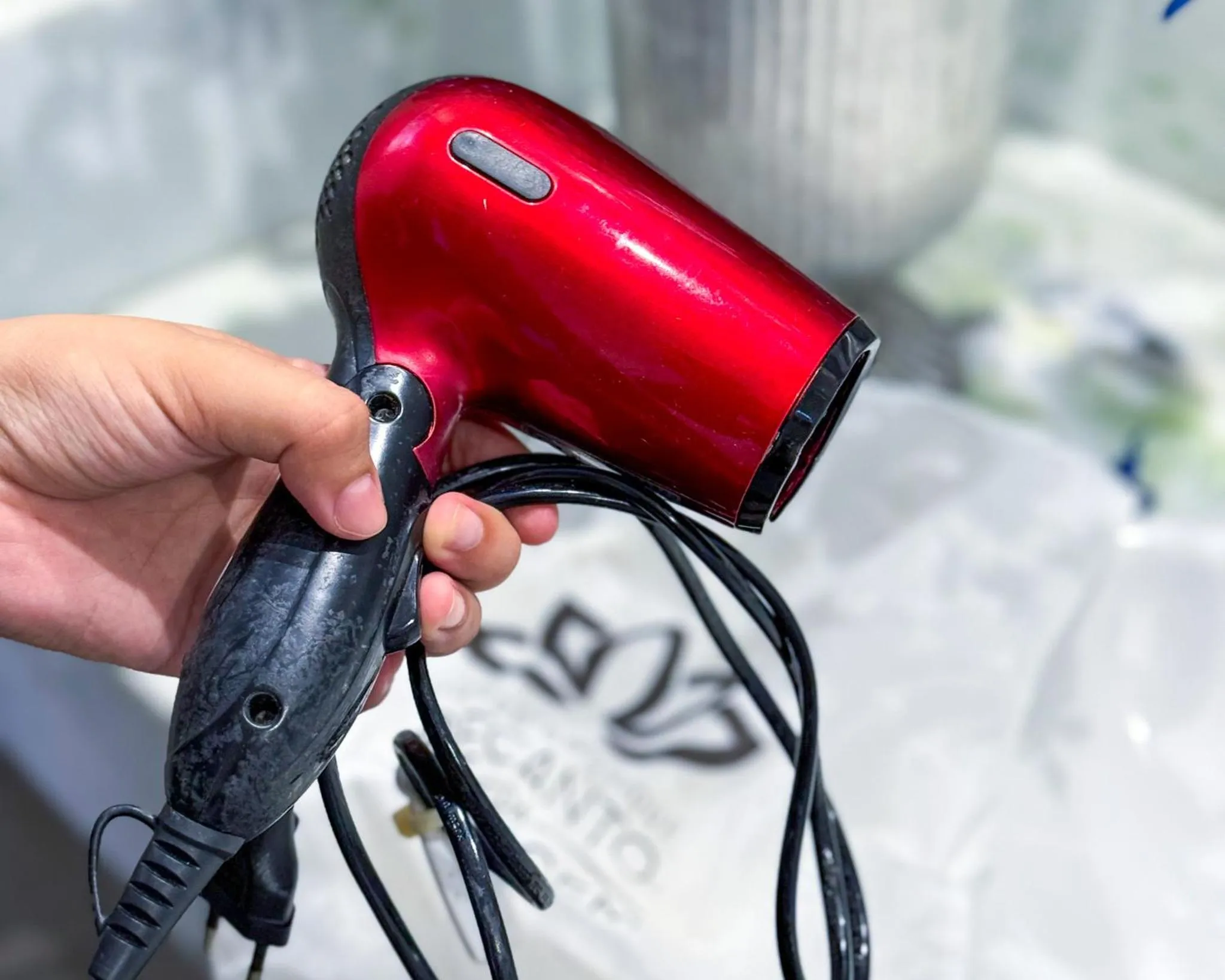 hair dryier in Hotel Boutique Recanto da Passagem