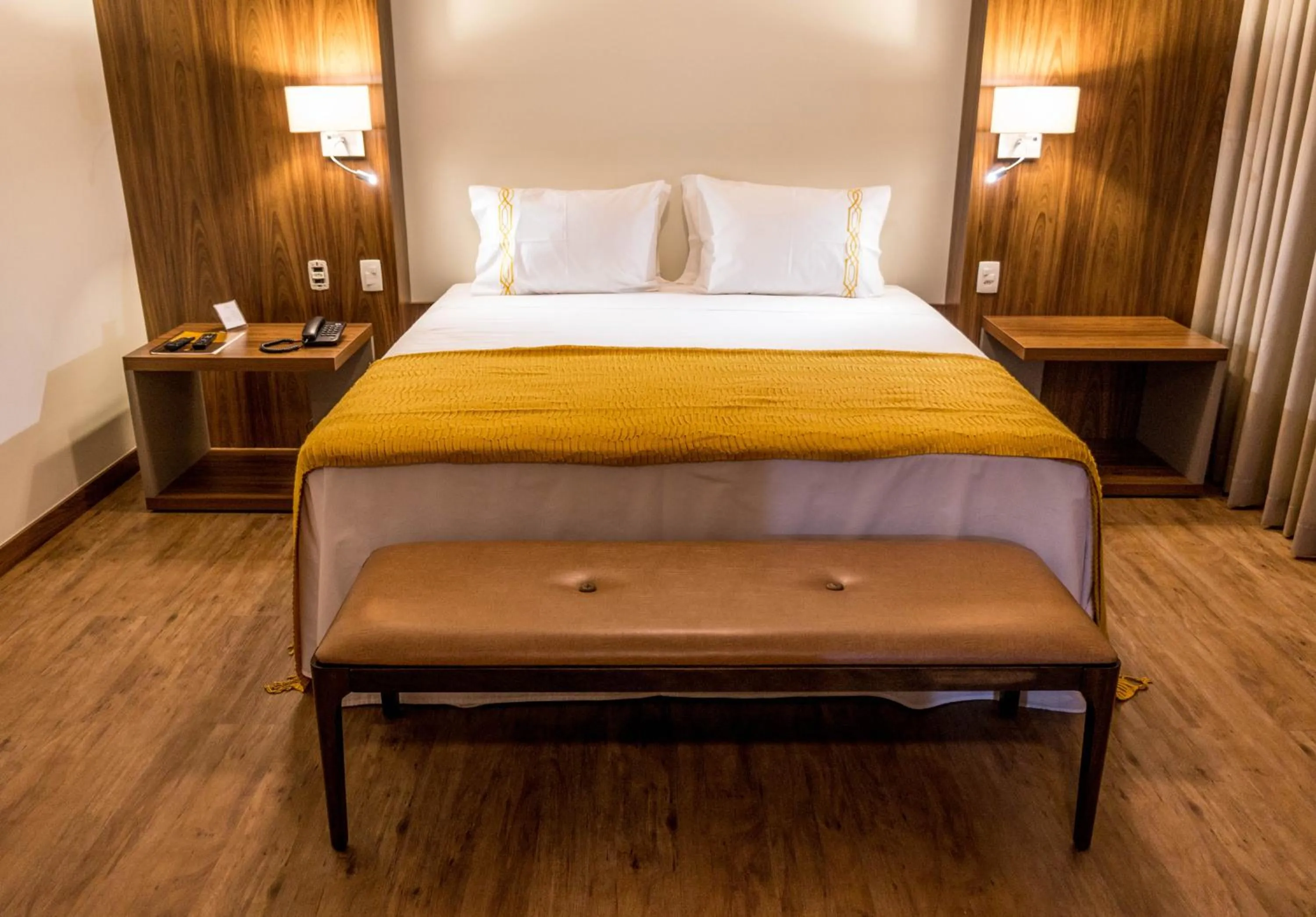 Photo of the whole room, Bed in Gran Executive Hotel