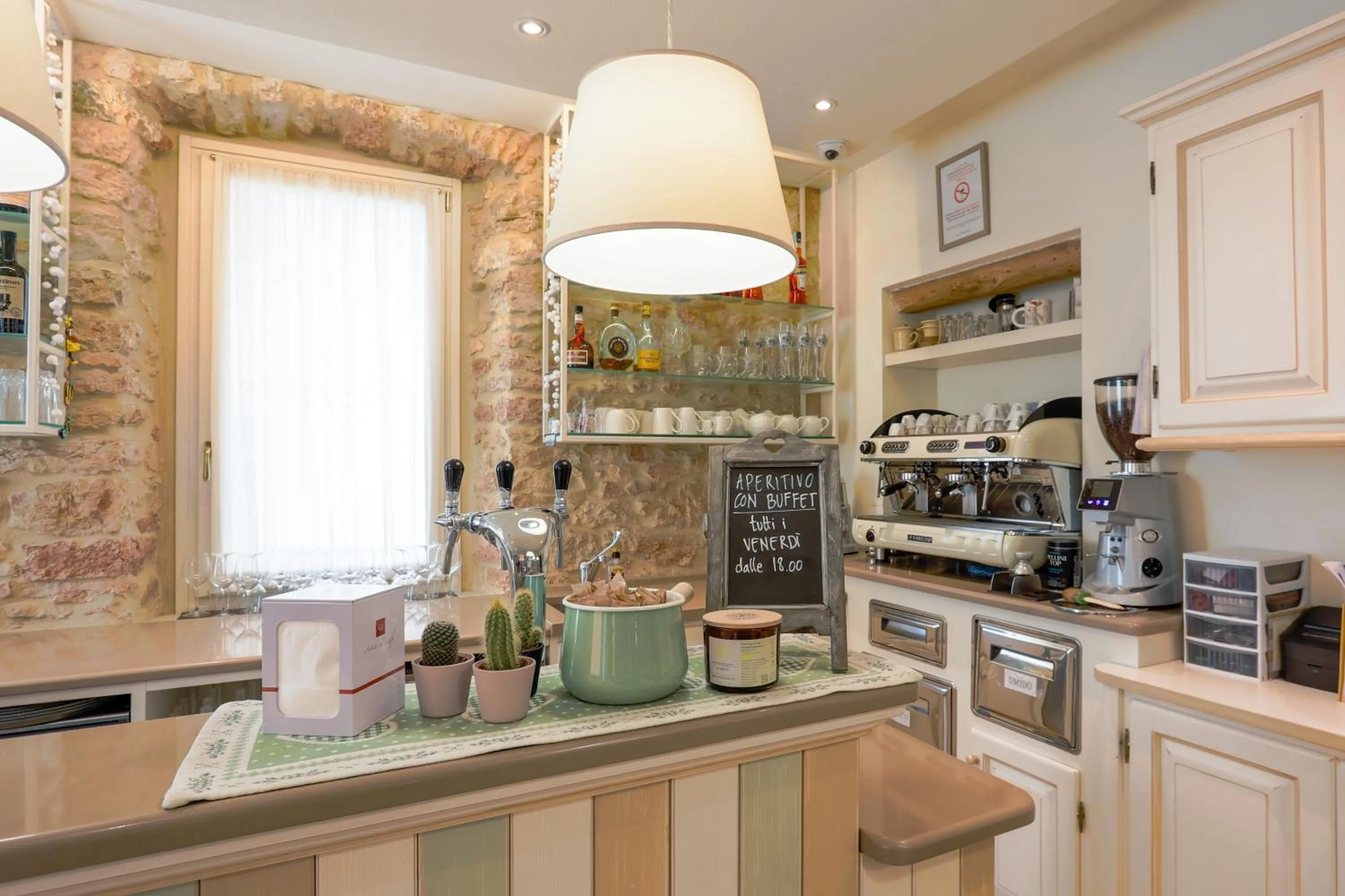 Lounge or bar in Casa Leon d'Oro