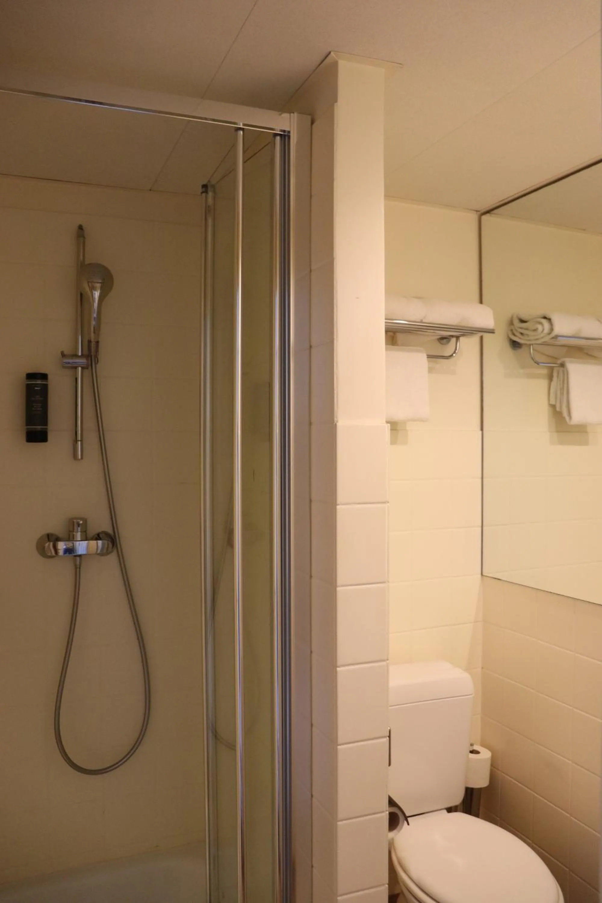 Bathroom in Leopold Hotel Ostend