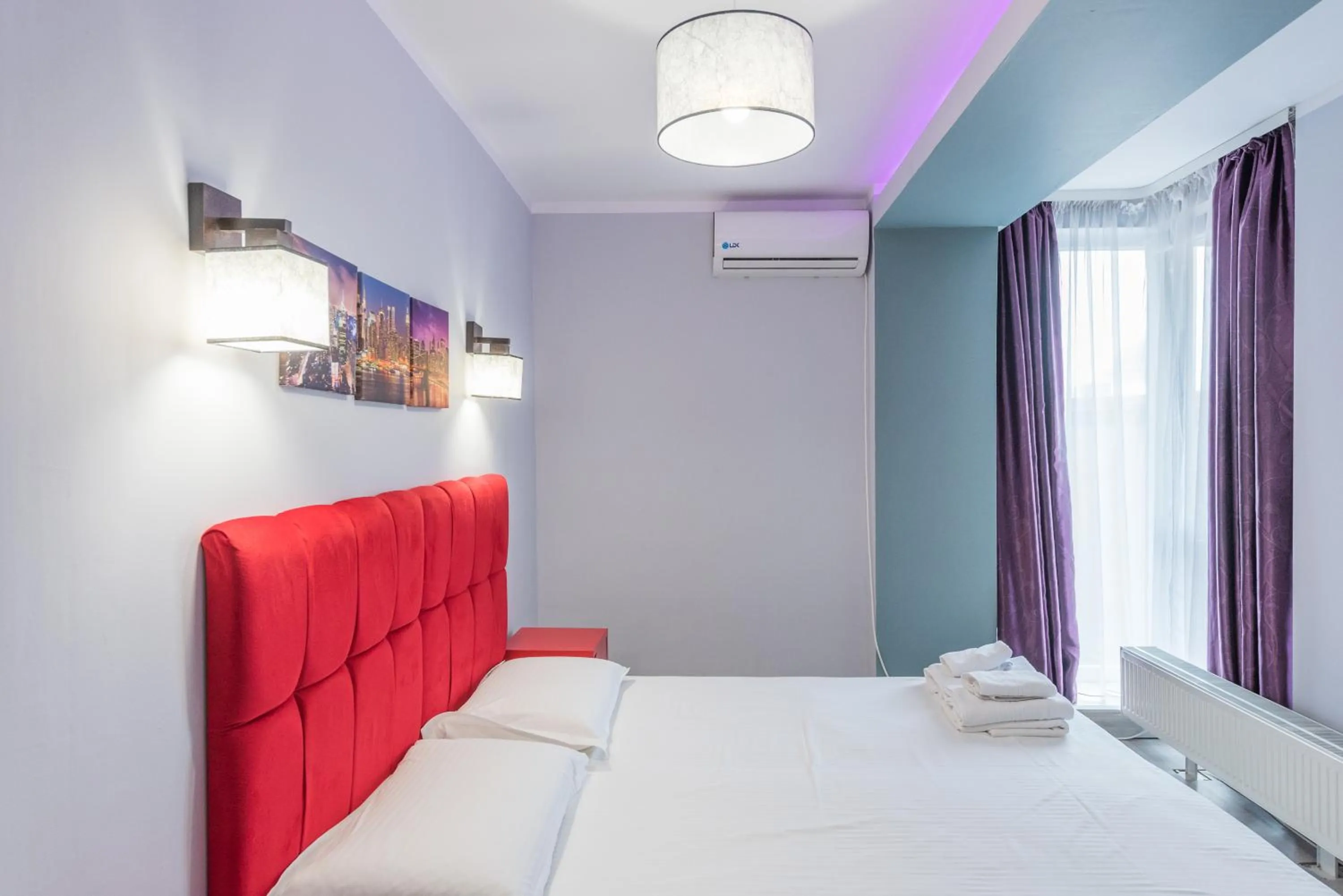 Bed in Harmony Residence