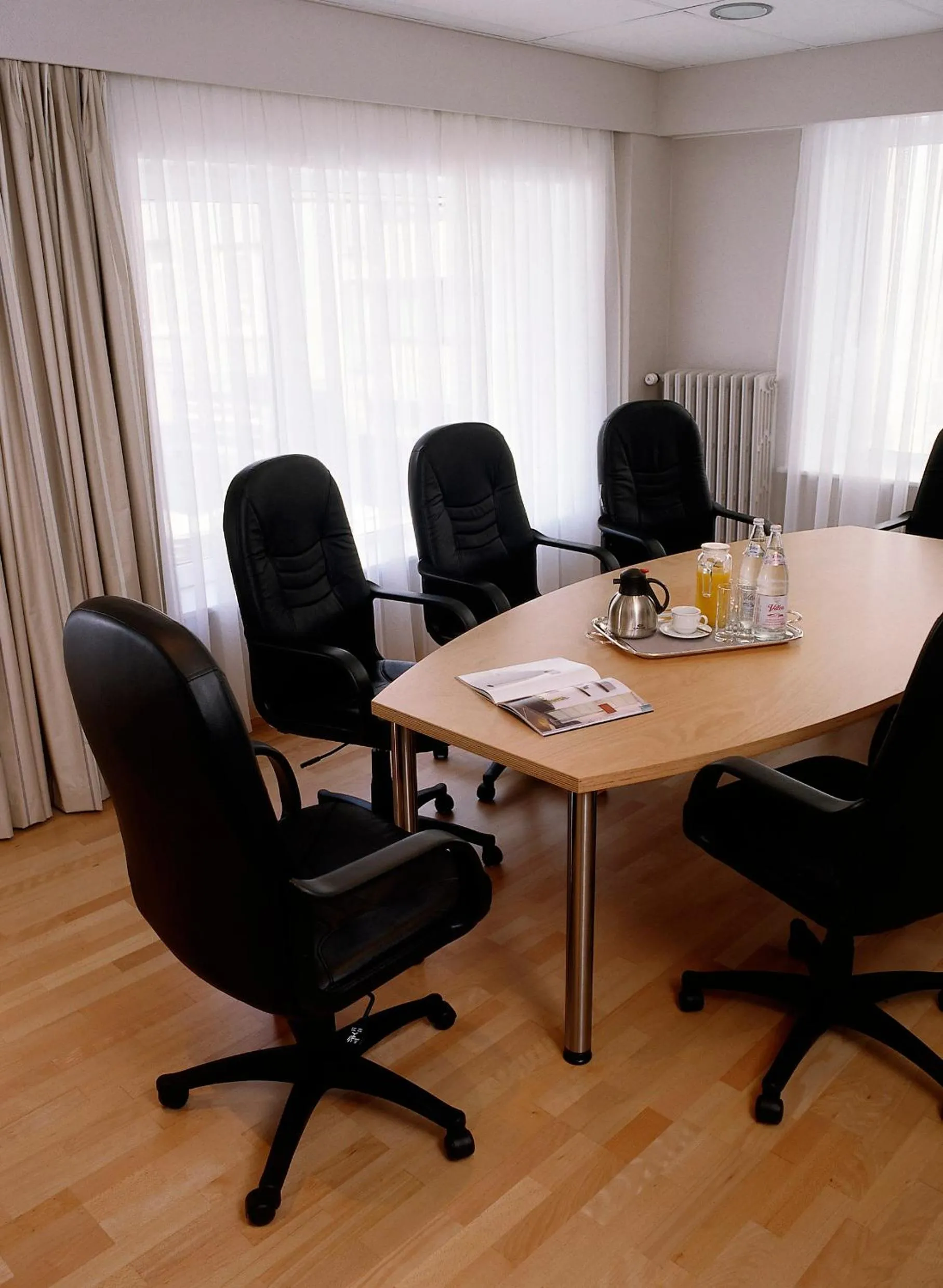 Business facilities in Hotel Glenmore