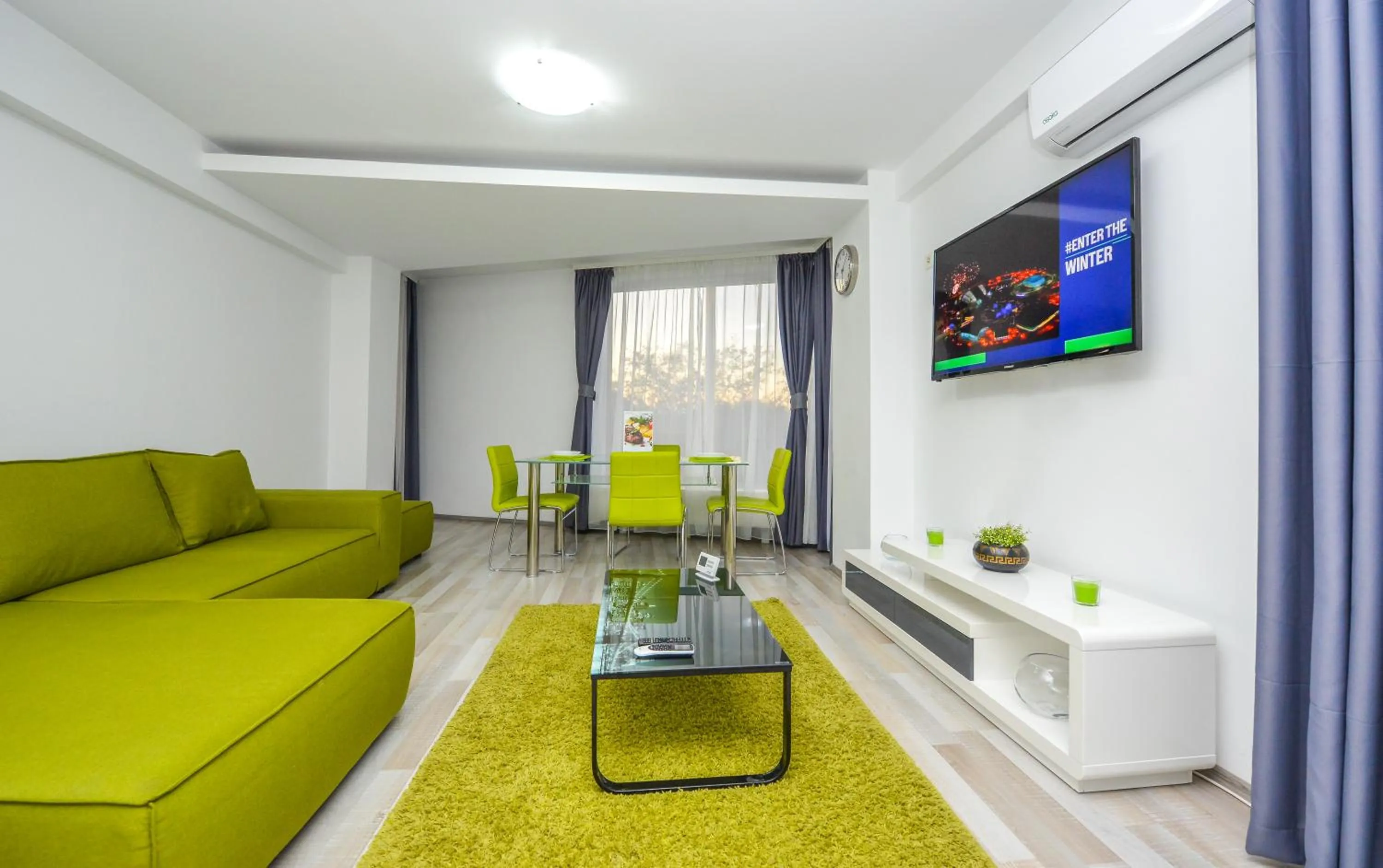 Communal lounge/ TV room in Harmony Suites